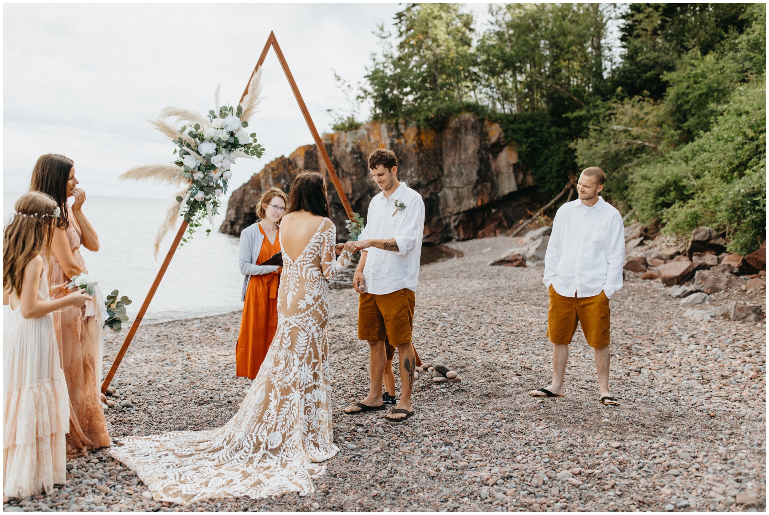 Boho inspired wedding ceremony on the north shore of lake superior at Lutsen resort