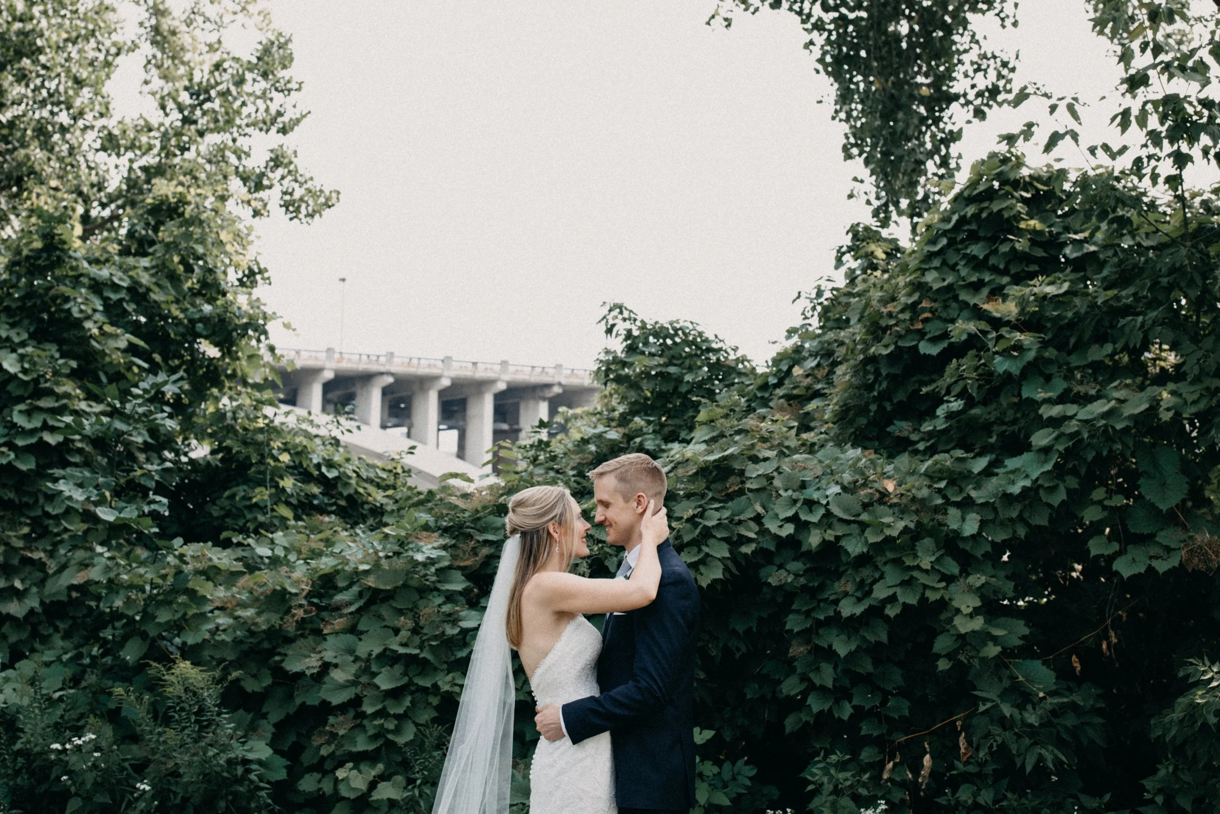 Hewing Hotel + Nicollet Island Pavilion Wedding