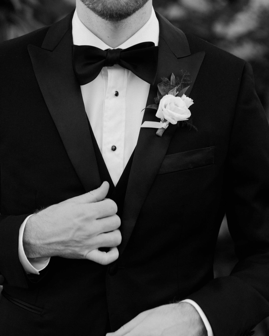 Giving the groom a main-character moment on the grid.

Wedding Photographer | Toronto Wedding Photographer | Muskoka Wedding Photographer | Ottawa Wedding Photographer | Cottage Wedding | Documentary Wedding Photographer |