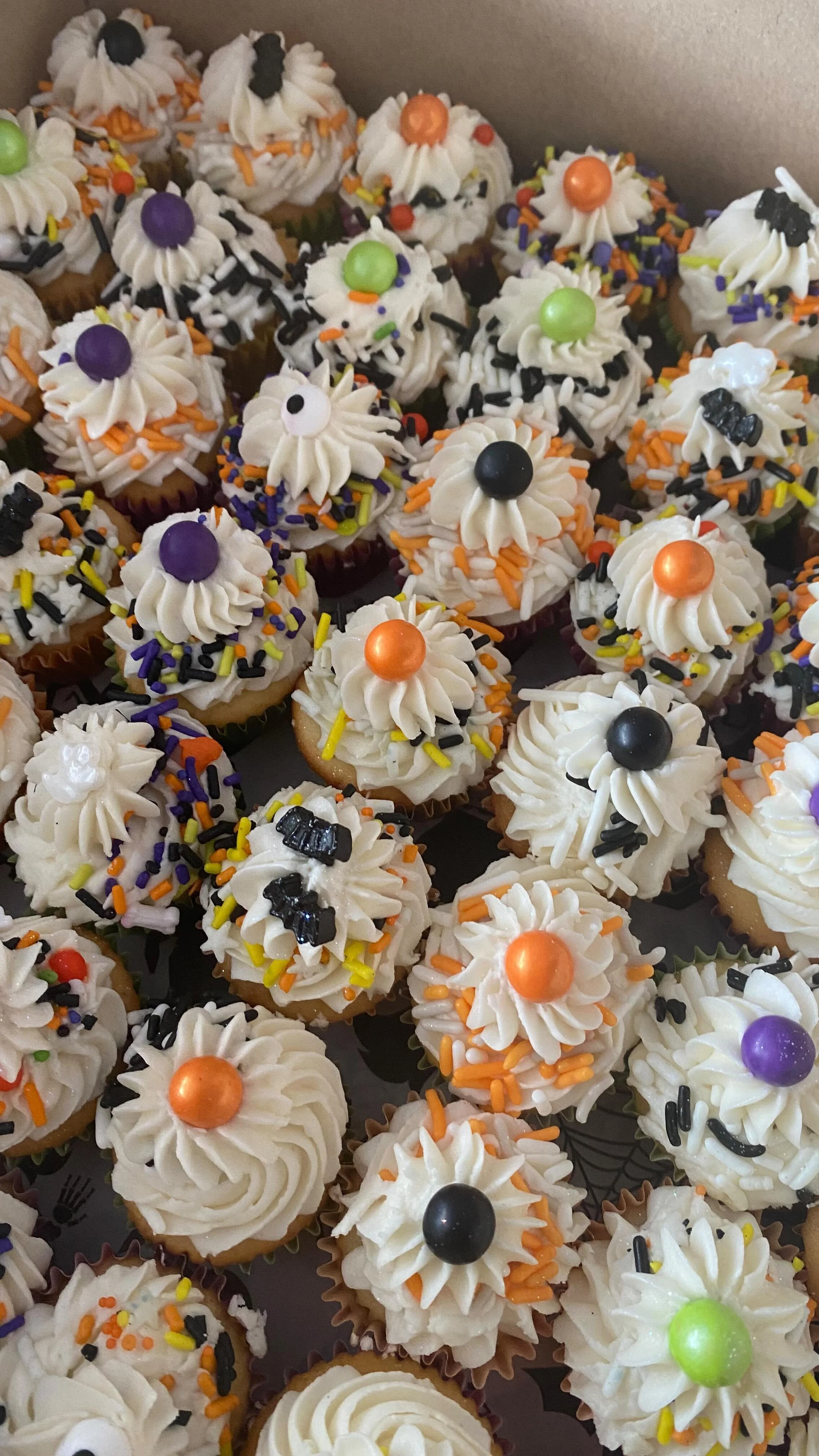 Sweet Tee's Cake Design