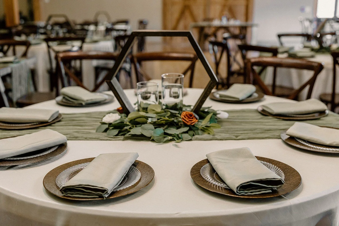 Our Open Houses are one of our favorite ways to connect with couples 🤍⁠
⁠
They&rsquo;re relaxed, low-pressure evenings where you can explore the venue, ask real questions, and get a feel for what planning your wedding at Samuel Cedars would actually