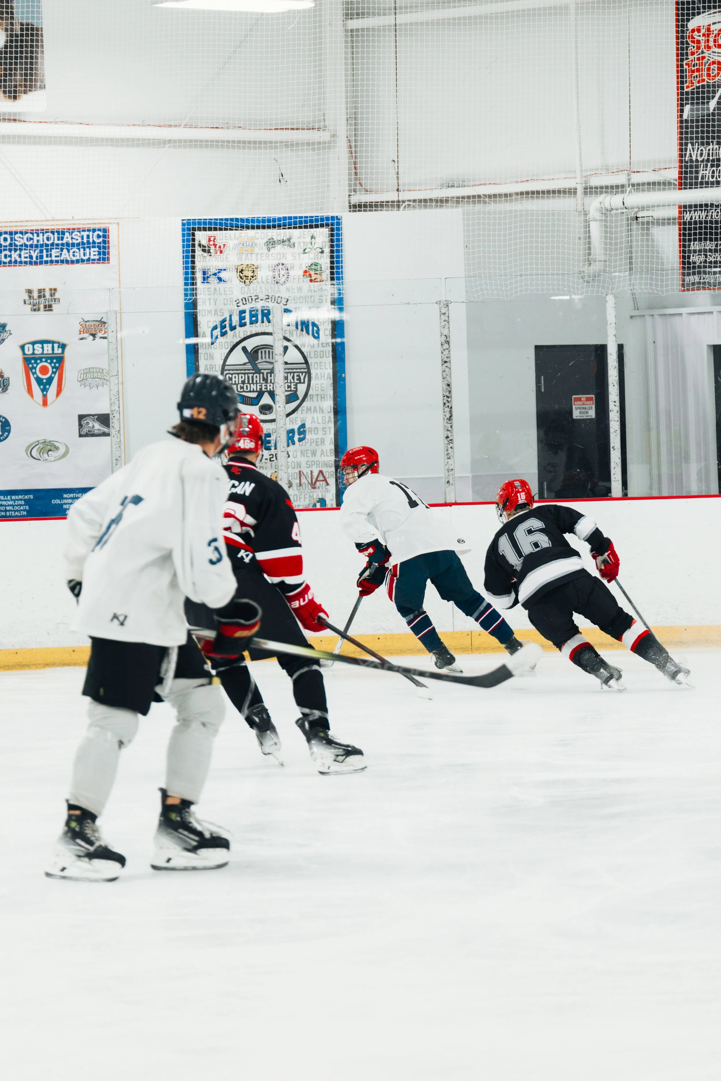 stc_hockey00137.jpg