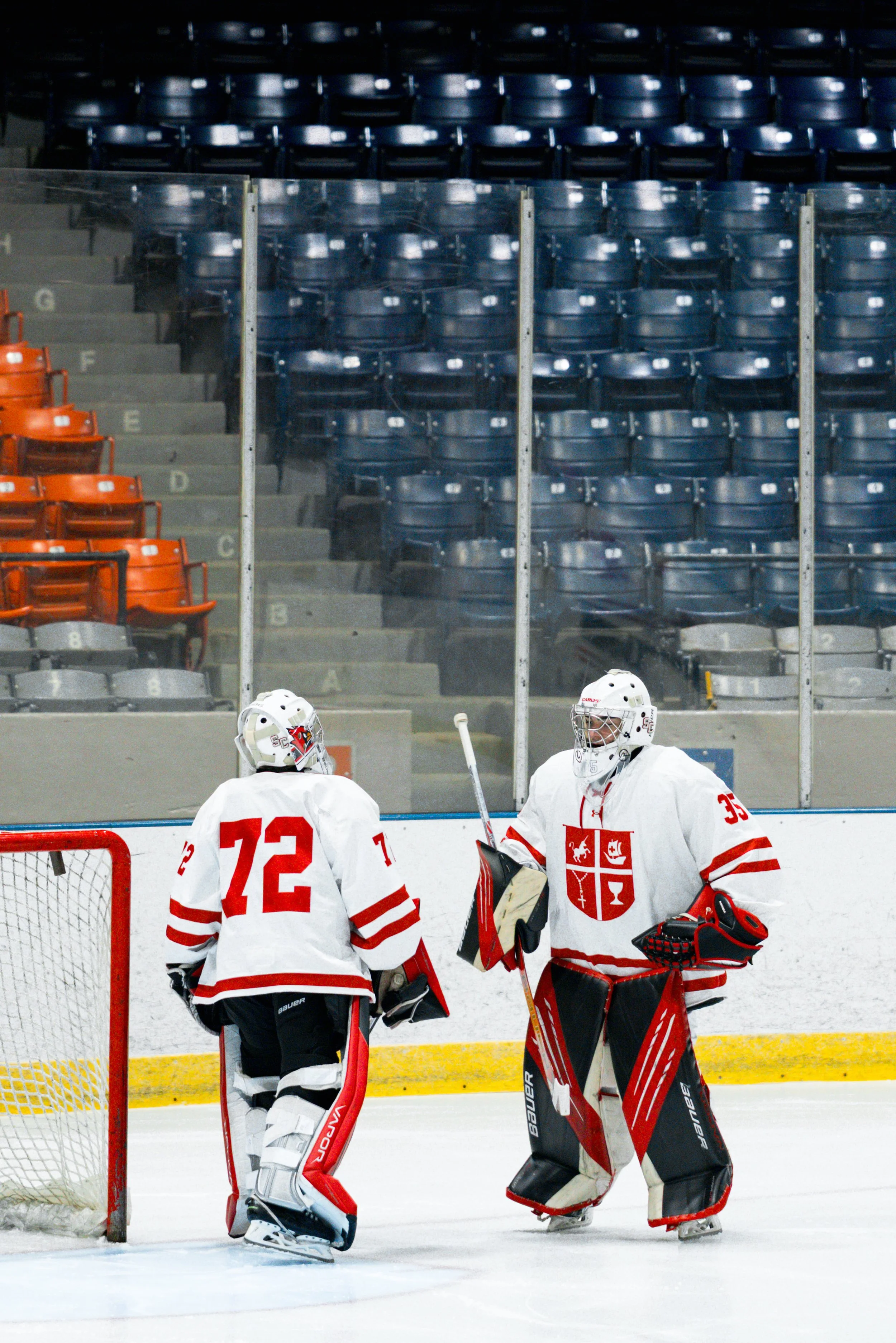 stc_hockey00220.jpg