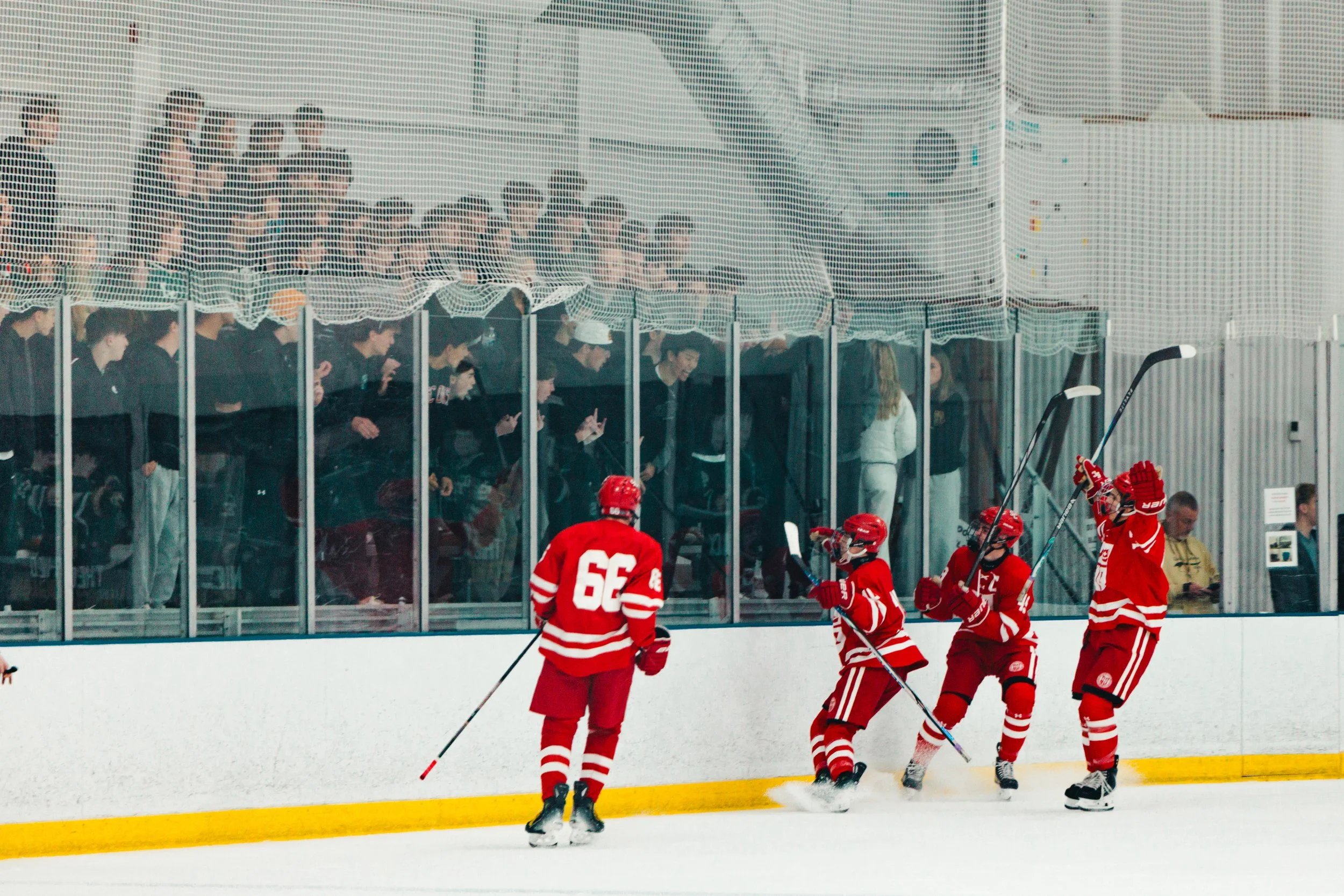 stc_hockey00143.jpg