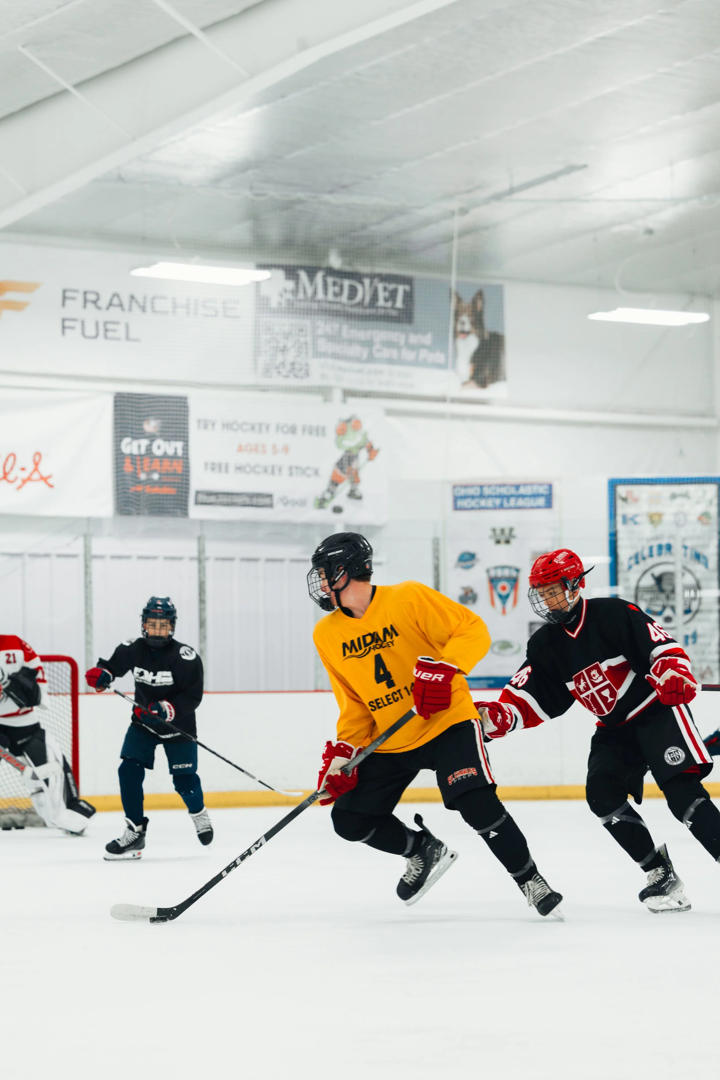 stc_hockey00043.jpg