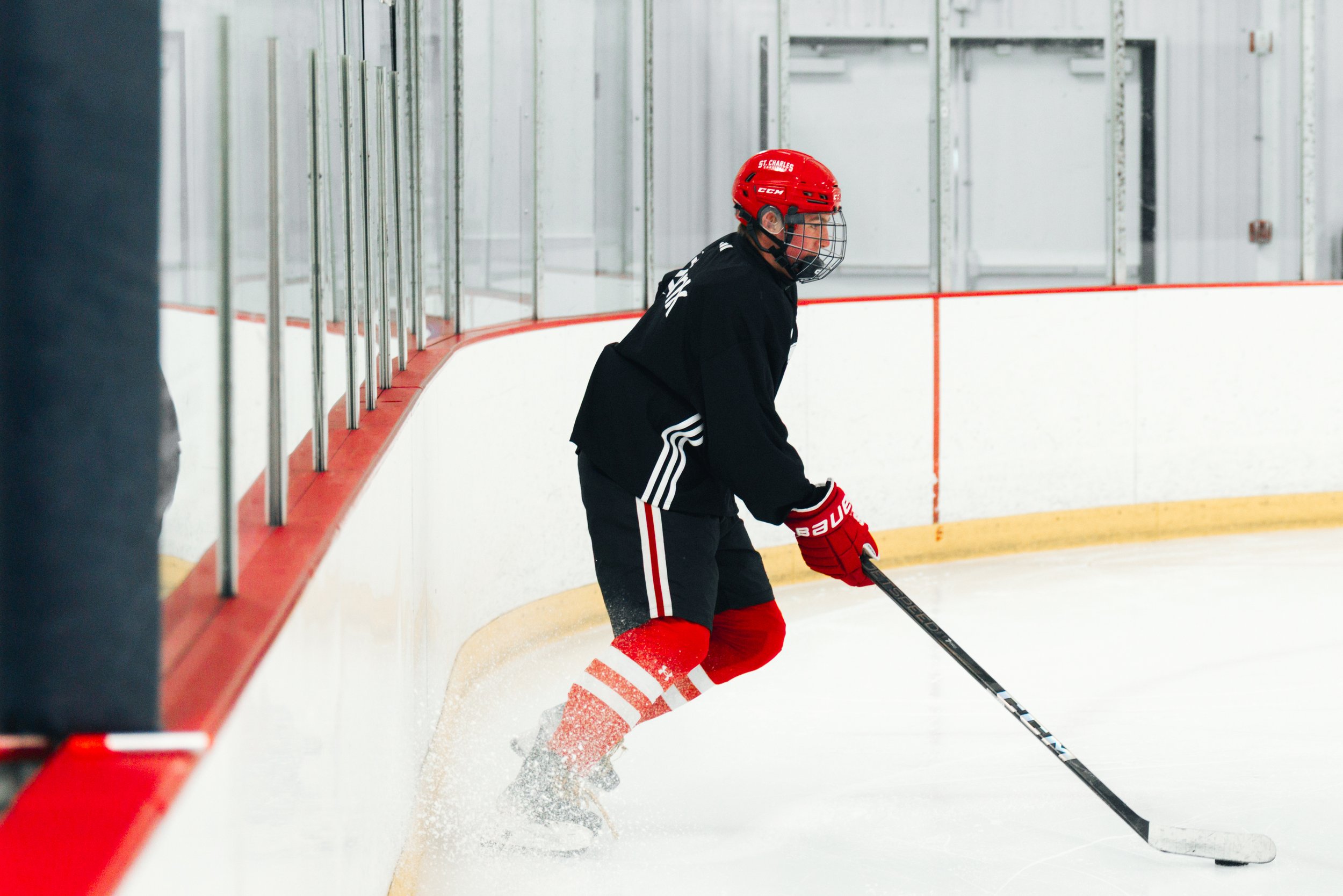 stc_hockey00201.jpg