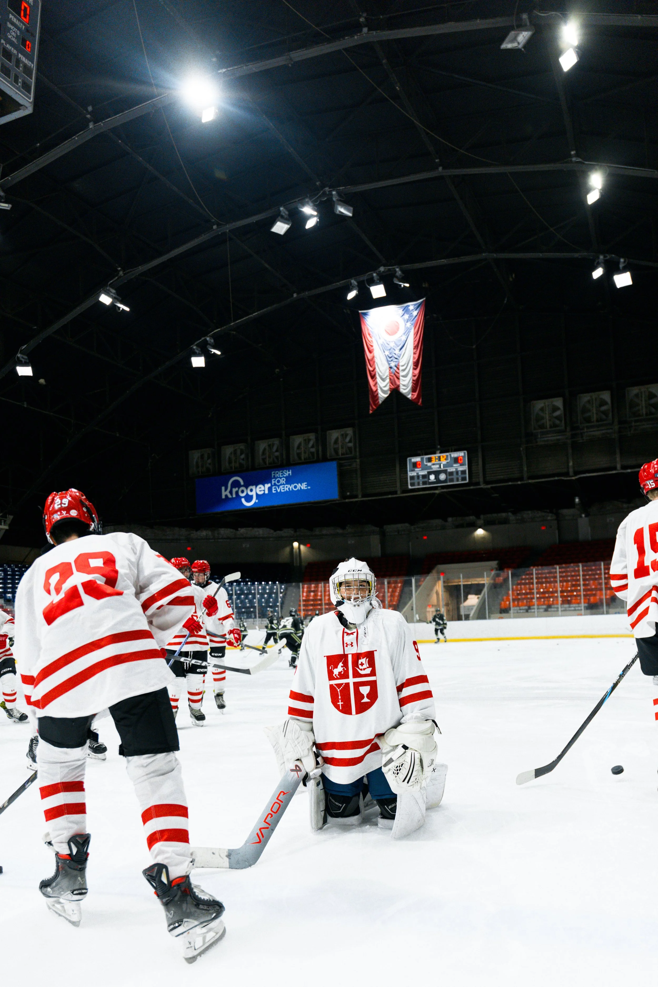stc_hockey00100.jpg