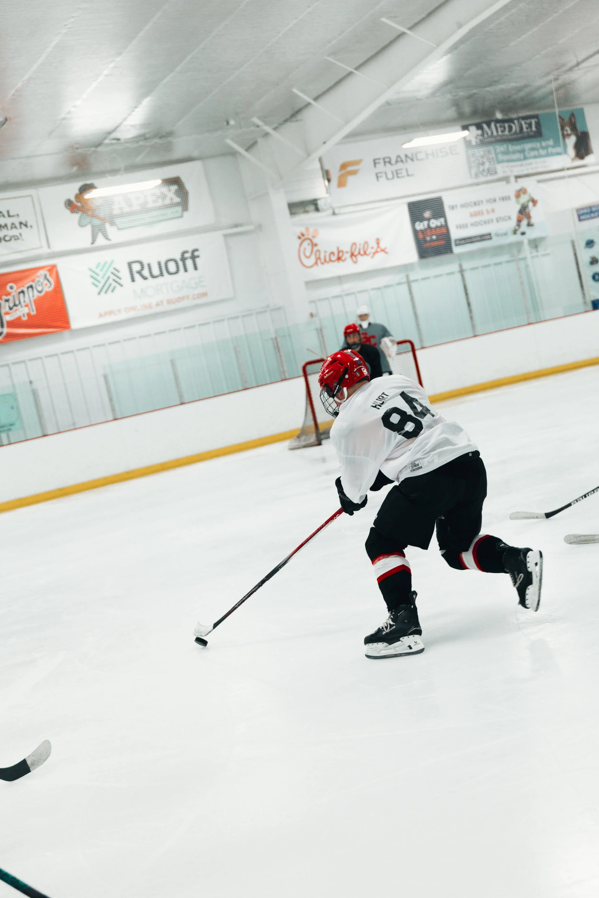 stc_hockey00057.jpg