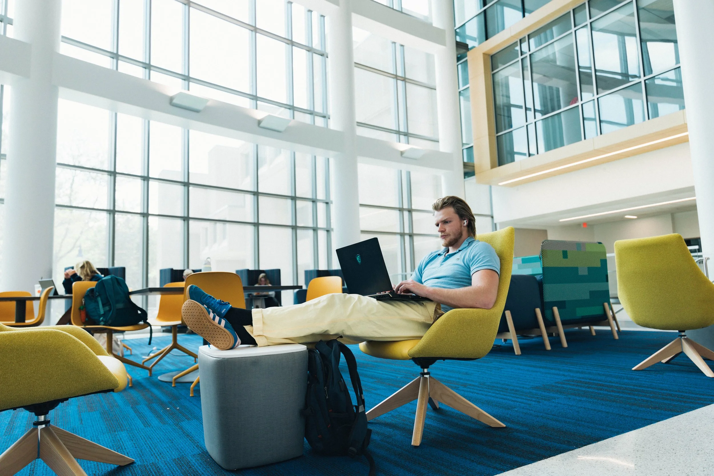 holcomb_atrium_00009.jpg