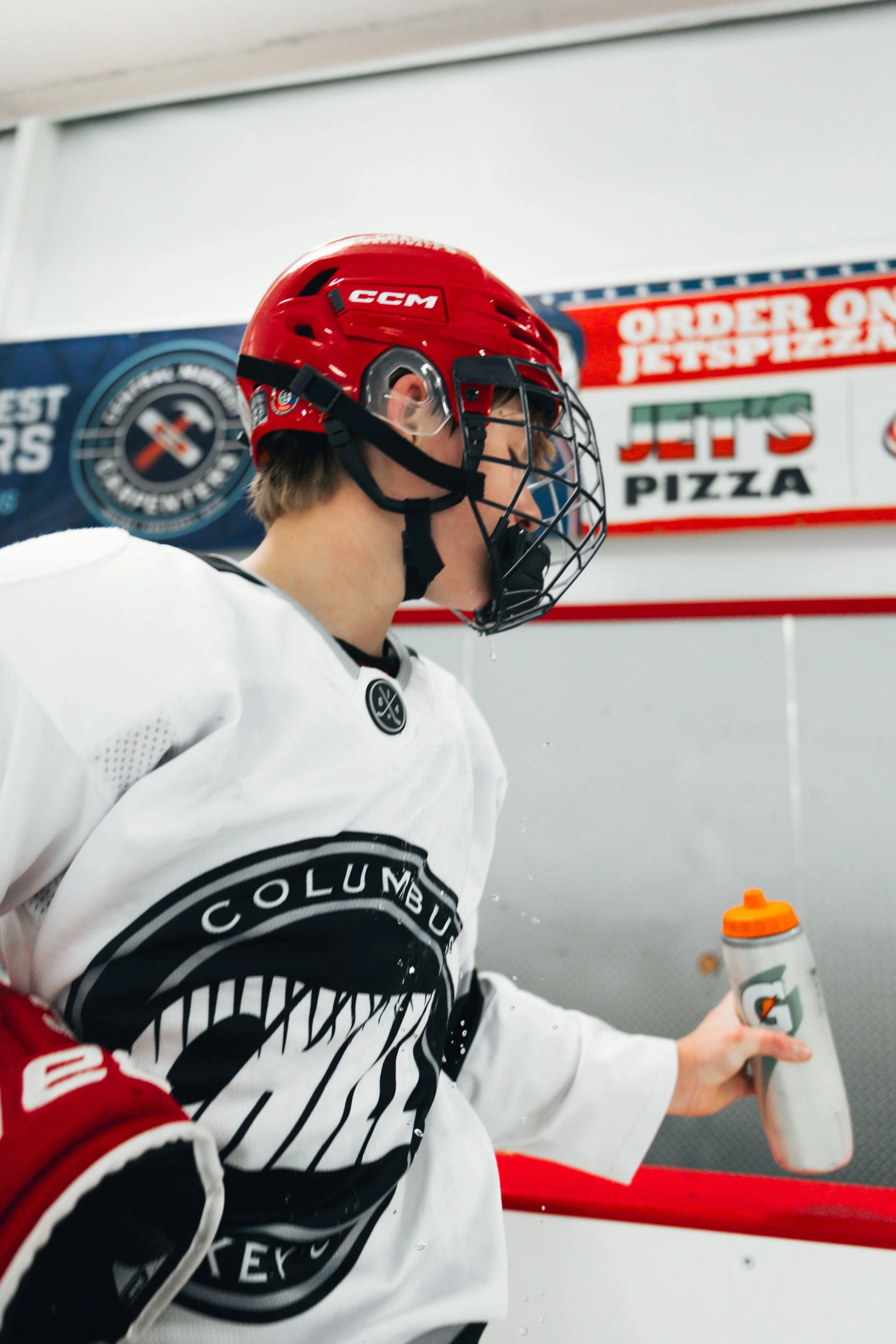 stc_hockey00154.jpg