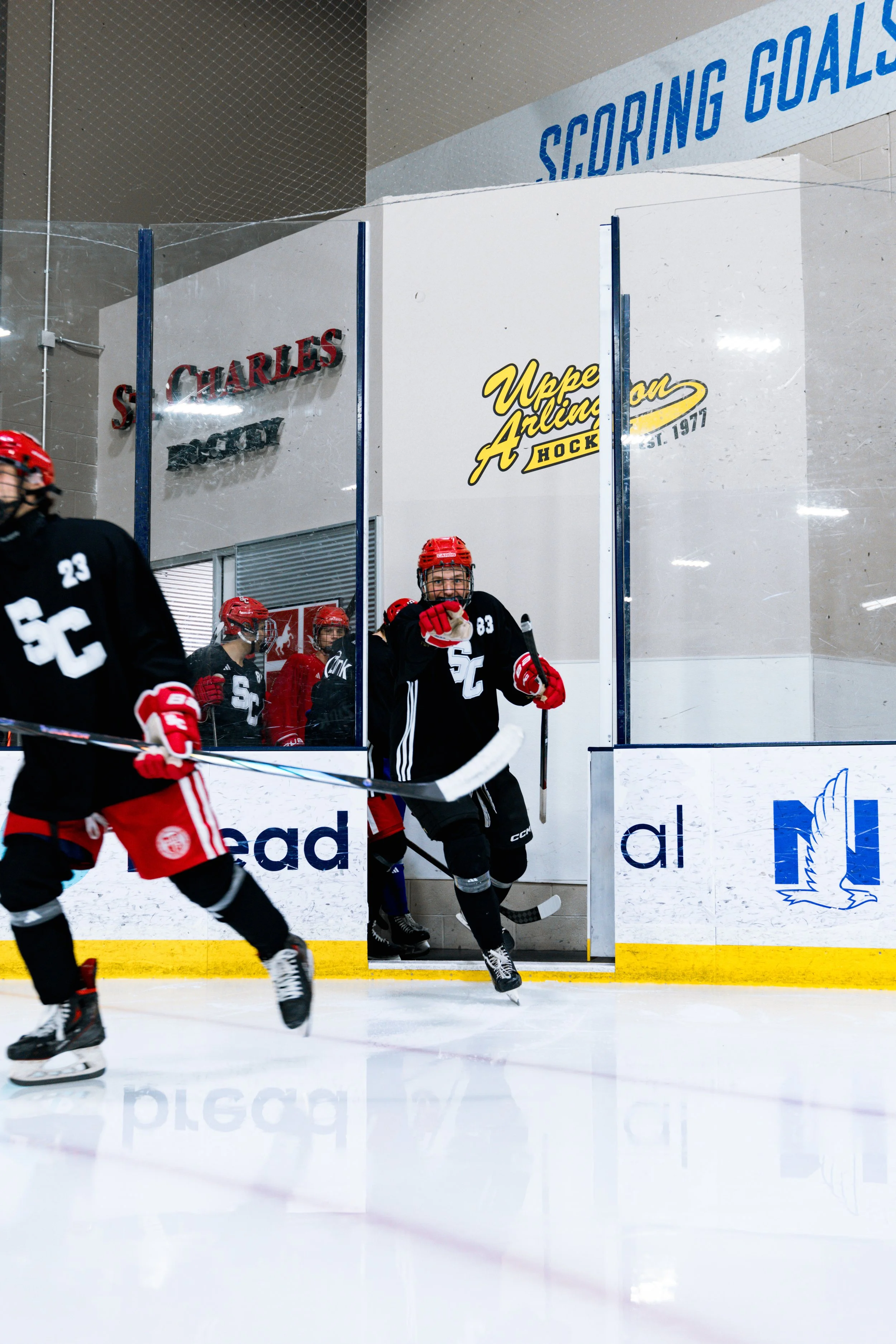 stc_hockey00102.jpg