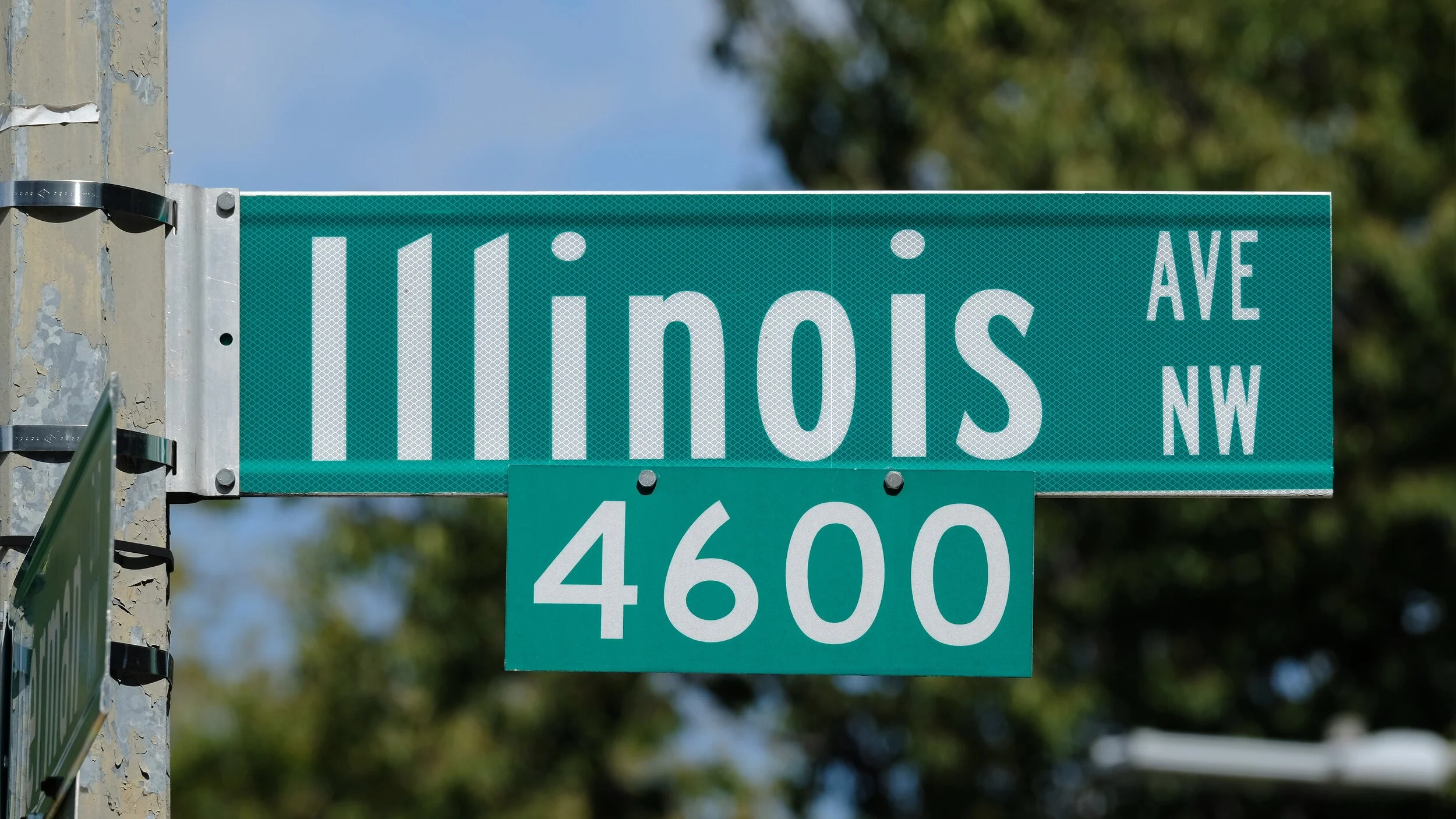 Street sign for Illinois Avenue in Washington, DC
