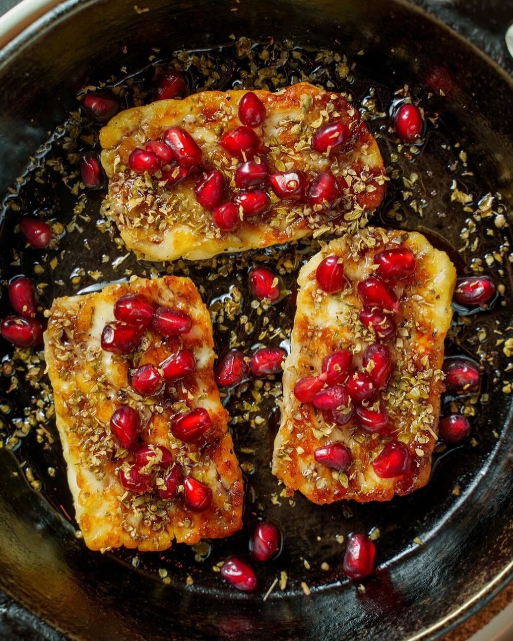 Hot cheese on a cold night 😋 Baked halloumi with pomegranate and oregano has been a stalwart since wan chai opened its doors in 2018.

#cheese #baked #melt #halloumi #pan #foodphotography #foodie #winter #eatwell #hkrestaurant #hk