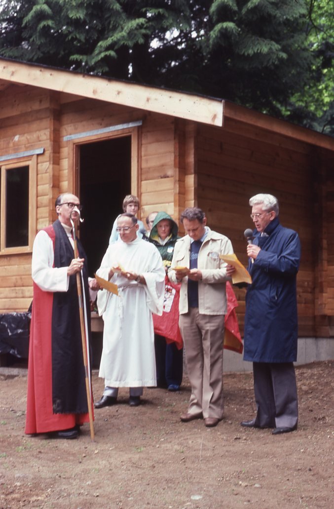 Clergy blessing the construction of the new cabins