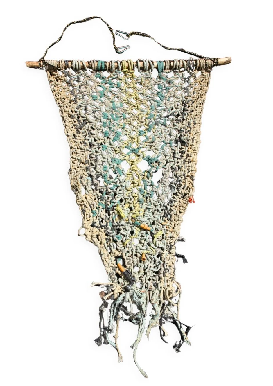 Hose Hammock, hose and rope, 100 x 64, 2017