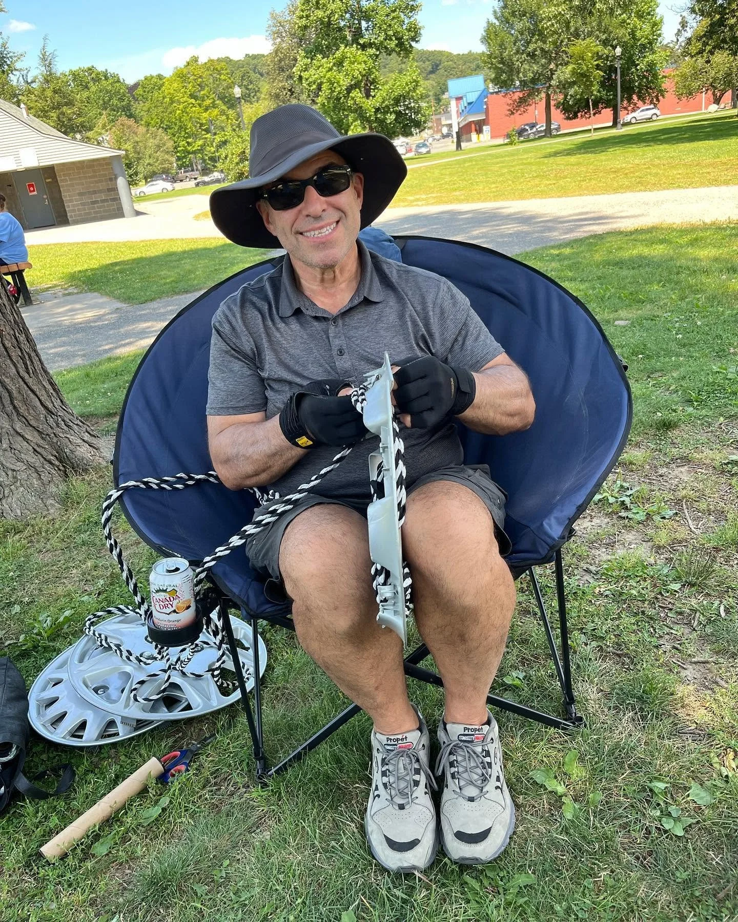 Hubcap weaving in Elm Park, 2023