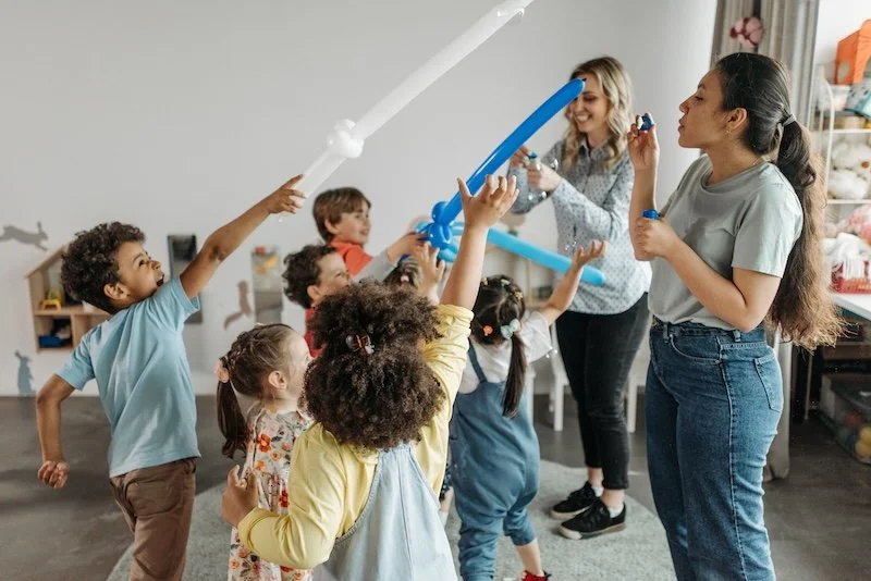 Fonctionnement de l'accueil périscolaire : le taux d'encadrement dépend du choix de la municipalité de déclarer ou non son accueil périscolaire pour percevoir ou non des subventions