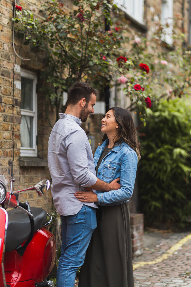 London Engagement Shoot, Kensington - https://www.joshuadavidphotography.co.uk/