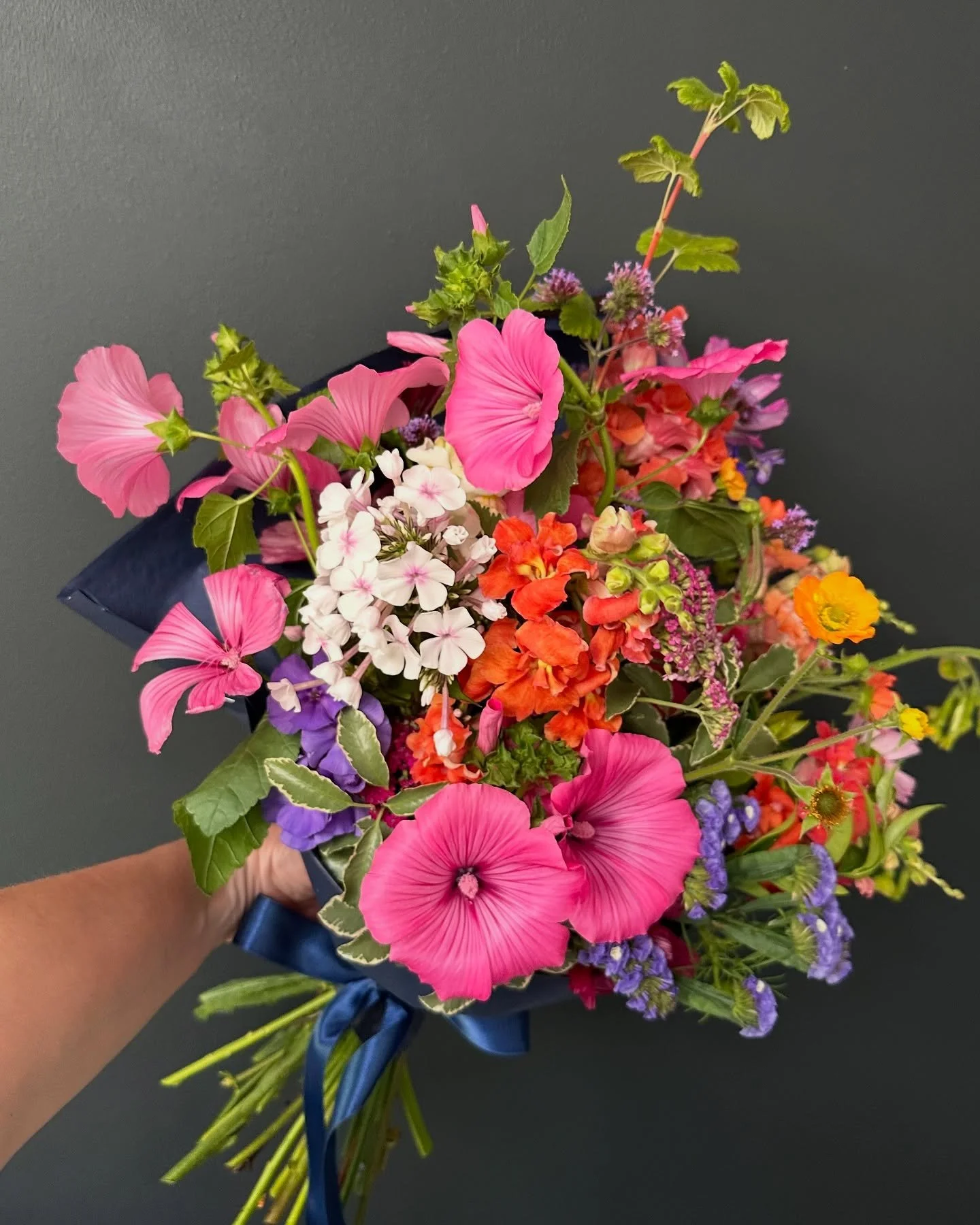 Bright and beautiful British flowers going out this week.

#cheshamflorist 
#britishflowers
#noairmilesflowers