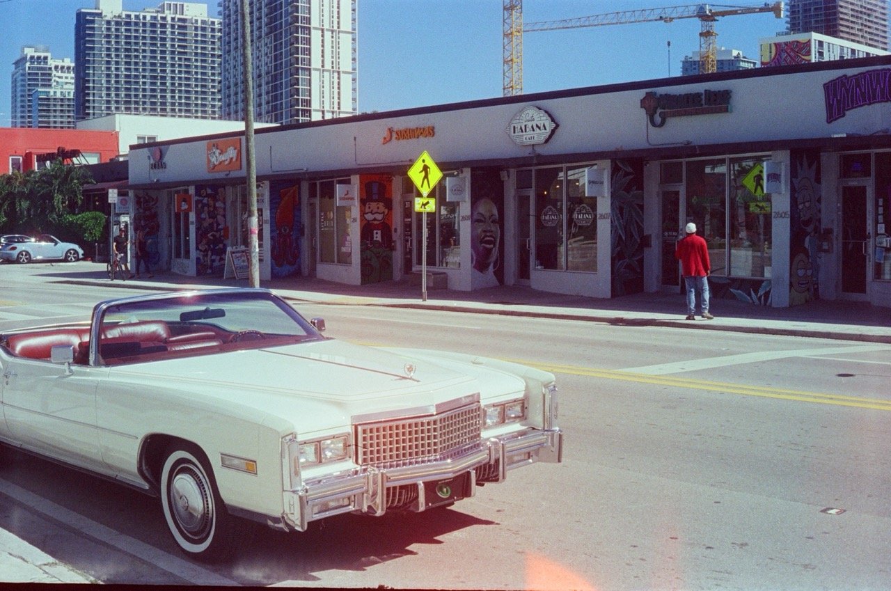 000391230023 Large.jpeg