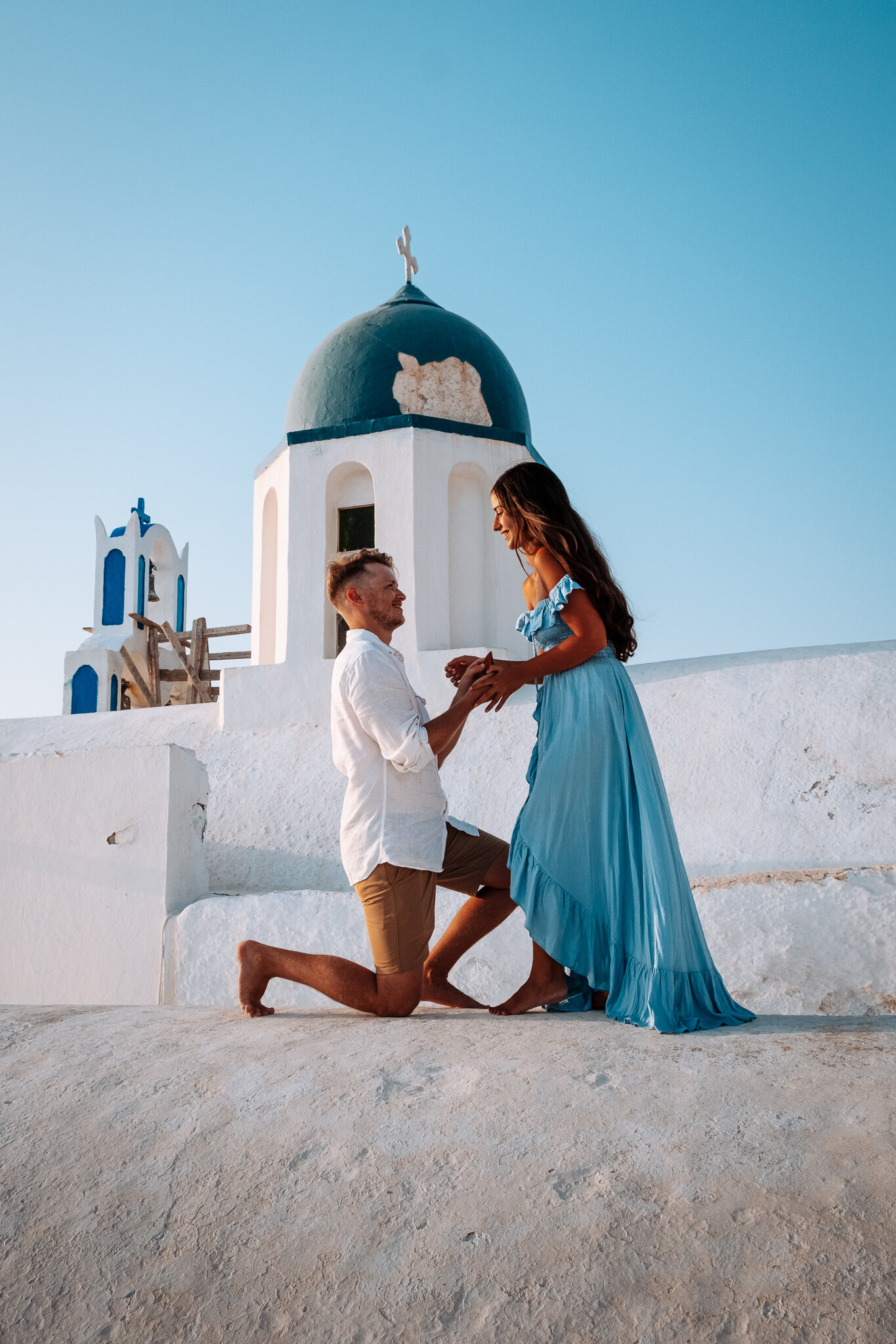 Romantic Surprise Engagement In Santorini