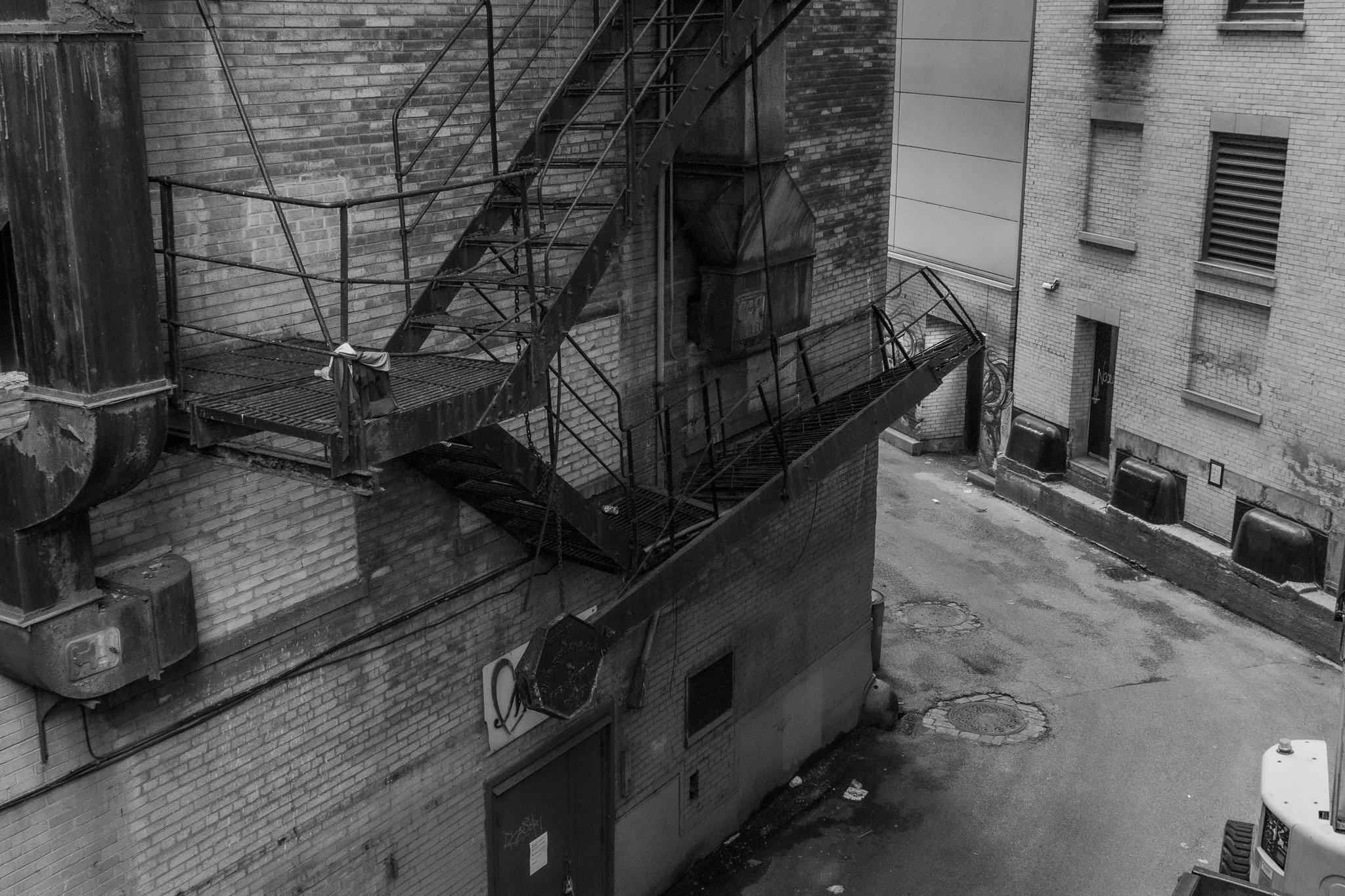Chicago Alleyway