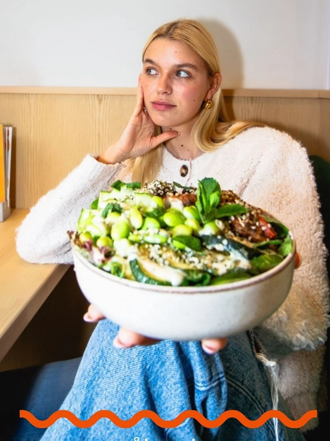 sun, smiles &amp; purely provence. 🌞 

@mirandabrueckner soaking up the rays with our lemon-herb planted.chicken bowl &ndash; mint, creamy tahini, roasted veggies &amp; good vibes only.

the south of france, served in a bowl &ndash; right in front o