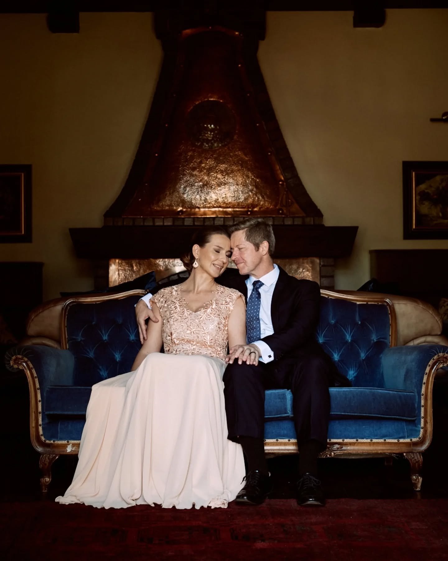 True love. Sneak peeks from earlier this month. 

Book your 2025/2026 wedding now and let me capture those magical moments. ✨️💍🥂

#truelove❤️ 
#weddingphotographer #weddinginspiration #ʙᴏᴏᴋɴᴏᴡ #capturethemagic #pretoriaweddingphotographer #johannes