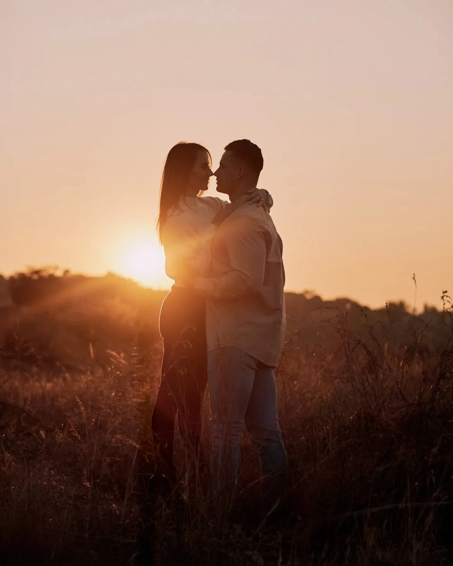 Carla and Reece, glowing in the light. Such an amazing couple &mdash; I can&rsquo;t wait for their wedding day, which is just around the corner!

@carla.debruto
@reece.r_99

#CoupleGoals #EngagementShoot #WeddingPhotographer #LoveInLight #FutureMrAnd