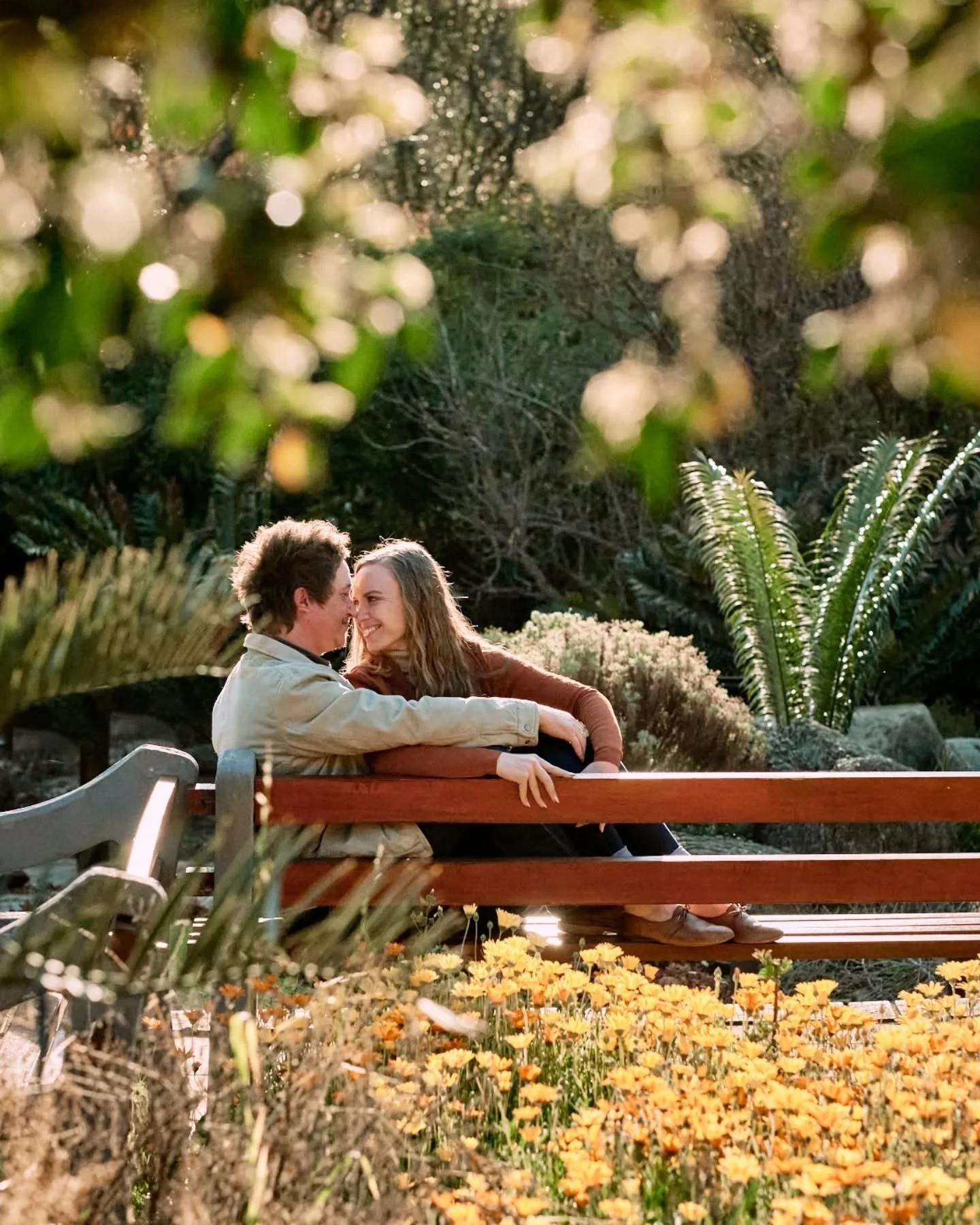 Chantel &amp; Wicus ✨ A stunning park, a spontaneous couple, and endless laughter &mdash; the perfect recipe for an unforgettable shoot.

@chantellie_x

 Don&rsquo;t wait &mdash; book your couple shoot or wedding today and let&rsquo;s create magic to