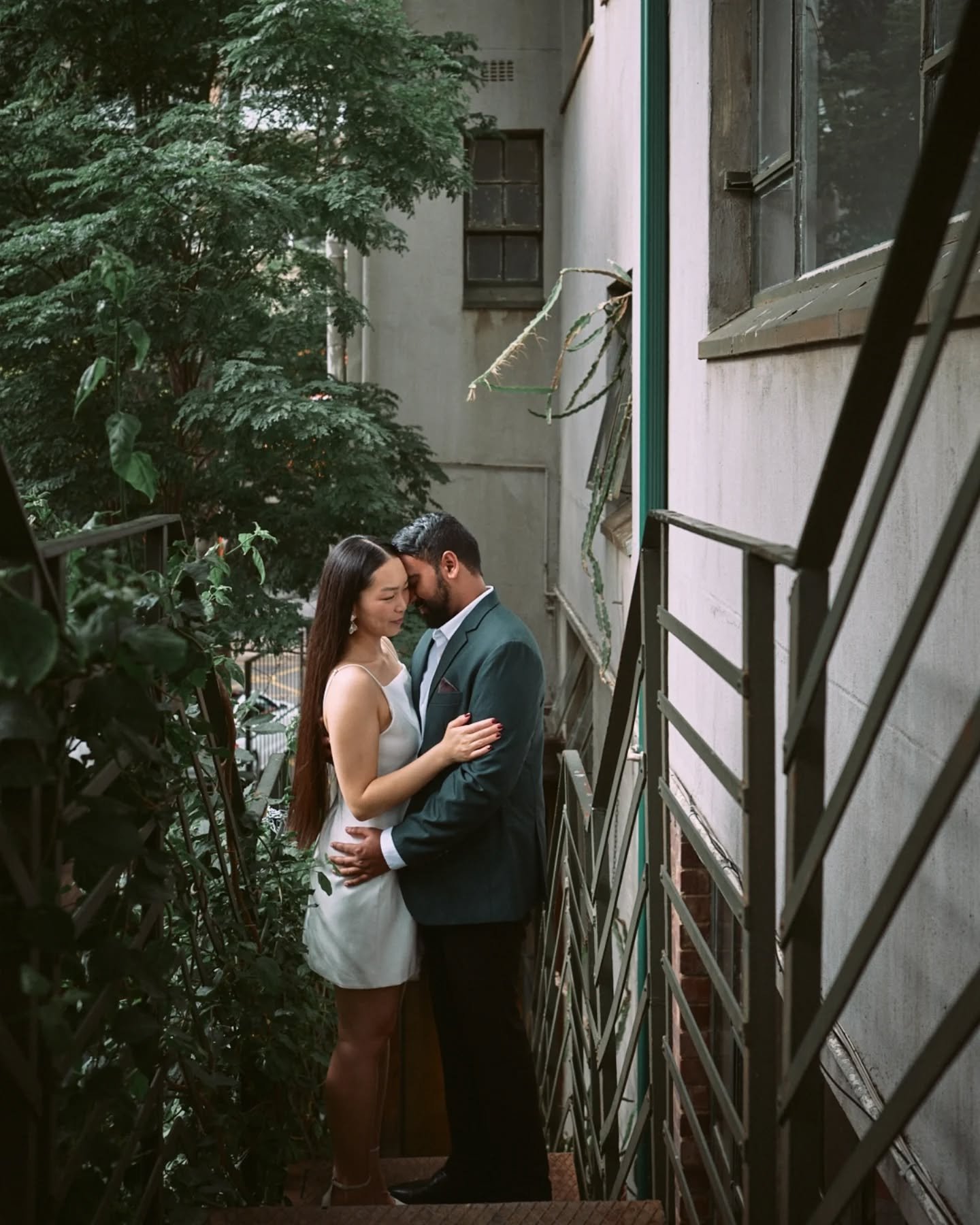 Jiaxin &amp; Sashien are getting married later this year.
 From a recent couple shoot we did together. Such a lovely couple, can't wait for their wedding. 

@jiaxin______ 
@chocklit_thunda

#coupleshoot
#couplephotography
#couplegoals
#inlovecouples

