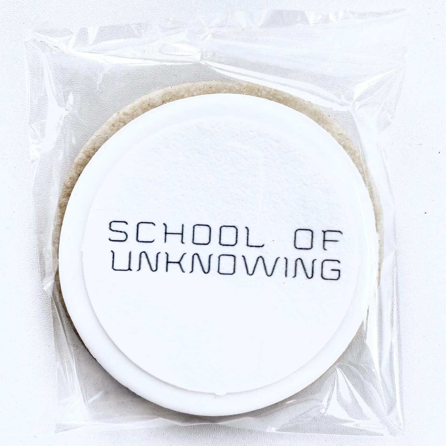 IT IS FINISHED! &mdash; First round of School of Unknowing is complete ✔️ Thank you to the most amazing cohort of creative thinkers who joined me for this online adventure exploring all sorts of amazing processes and ways of seeing - you guys nailed 