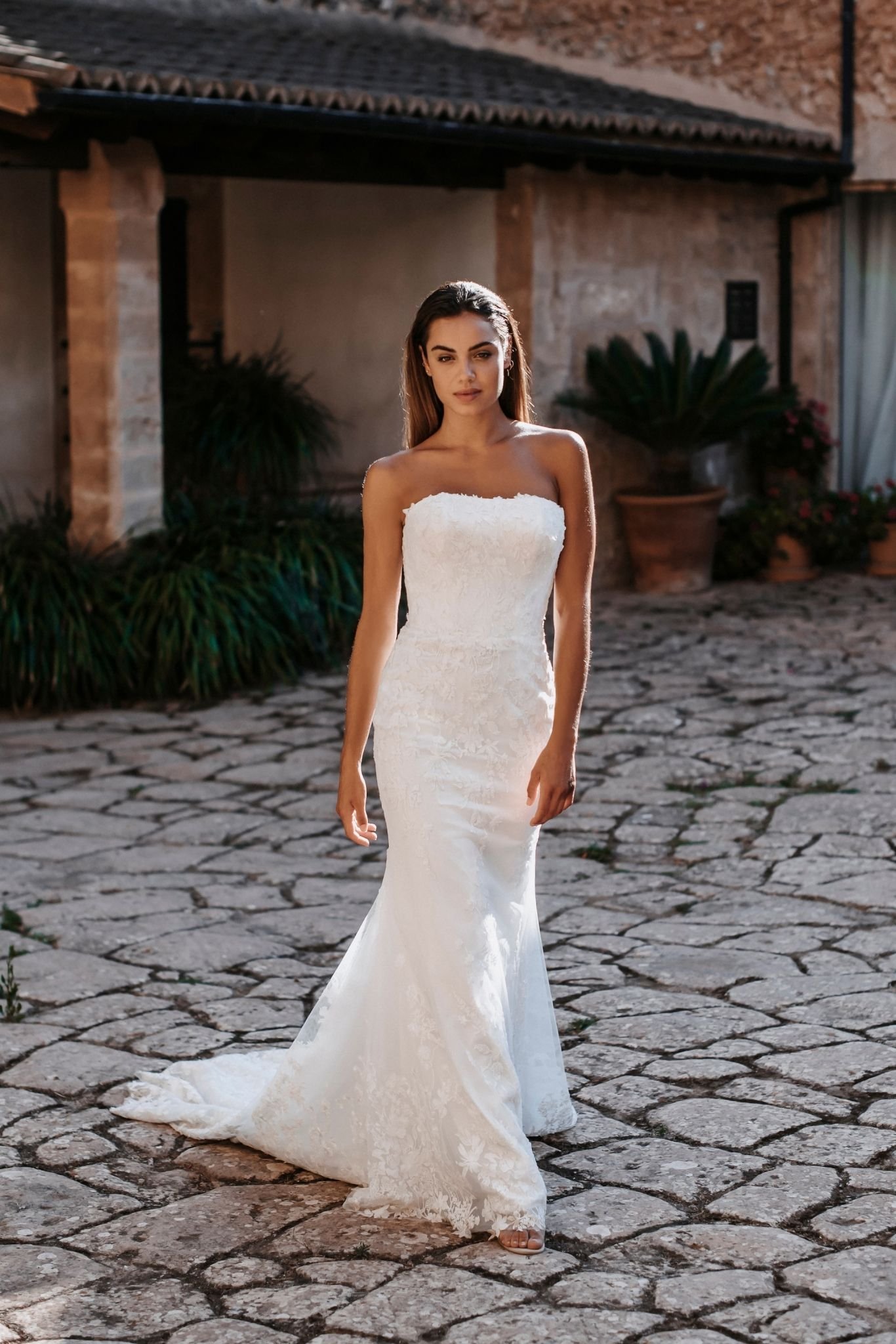 E213-Valeria-AD2_a87efb692e79826fef0df607e21e99ed.jpg