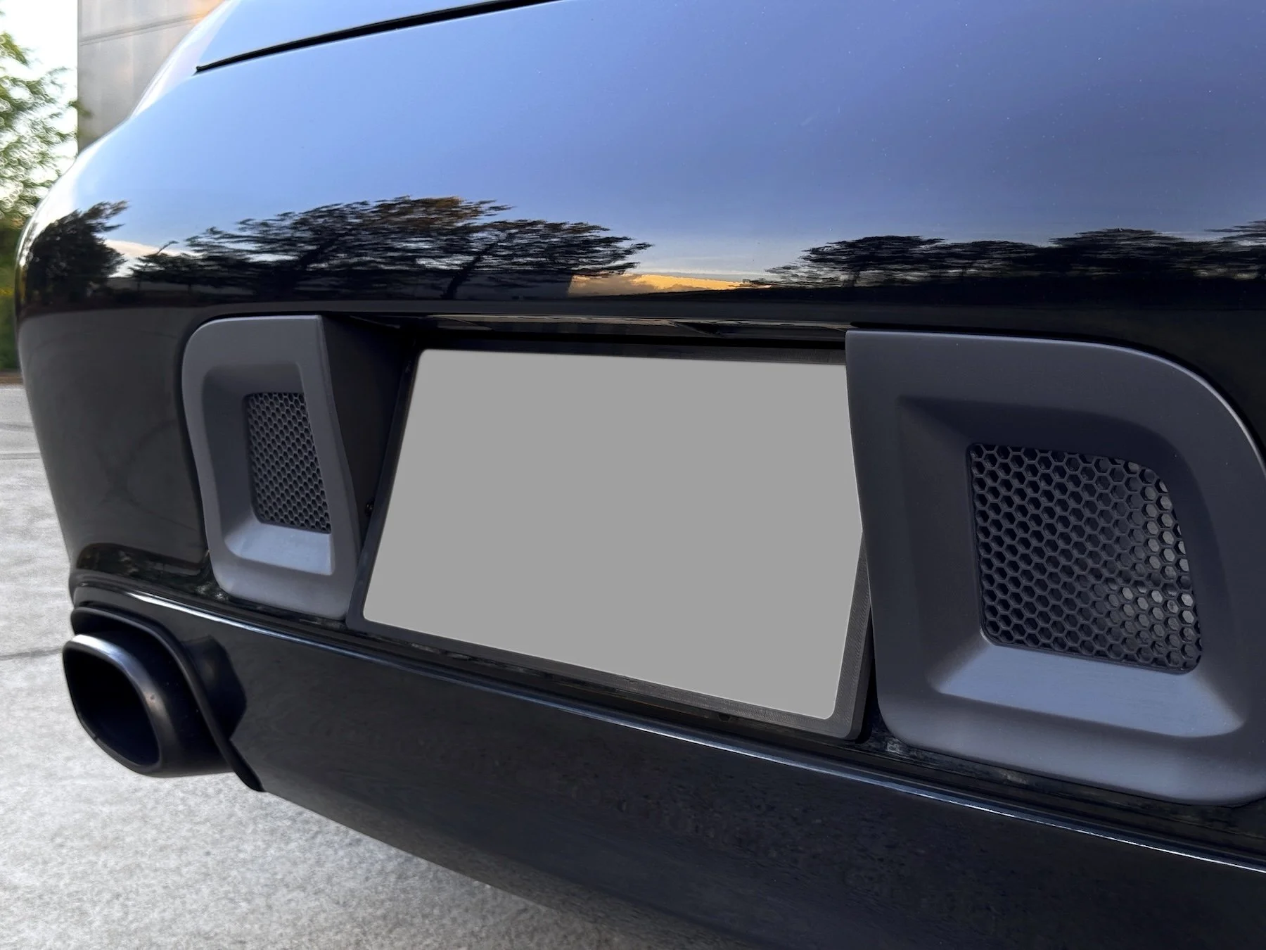 Emc2design 997 Rear Vents a4.jpg