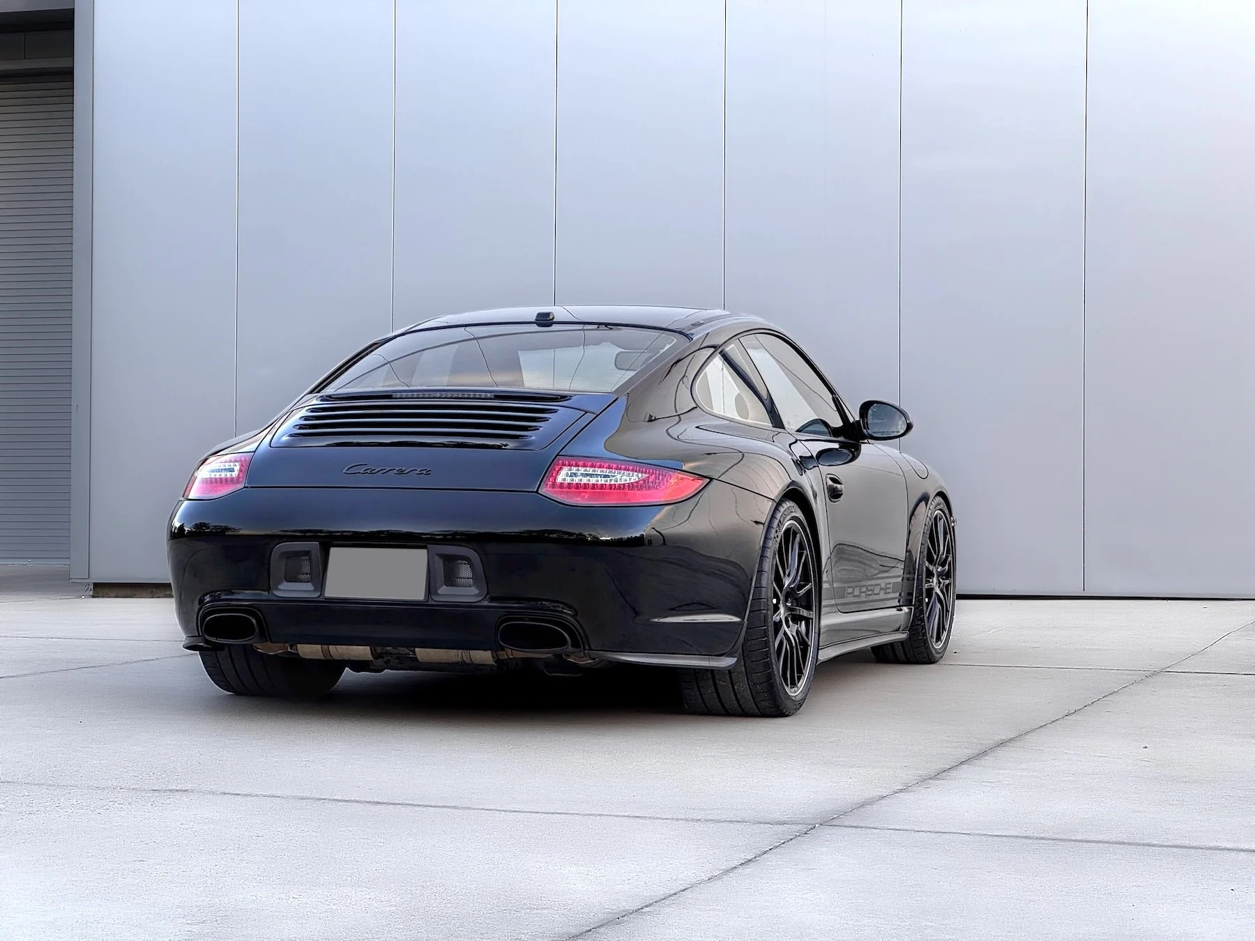 Emc2design 997 Rear Vents a1.jpg