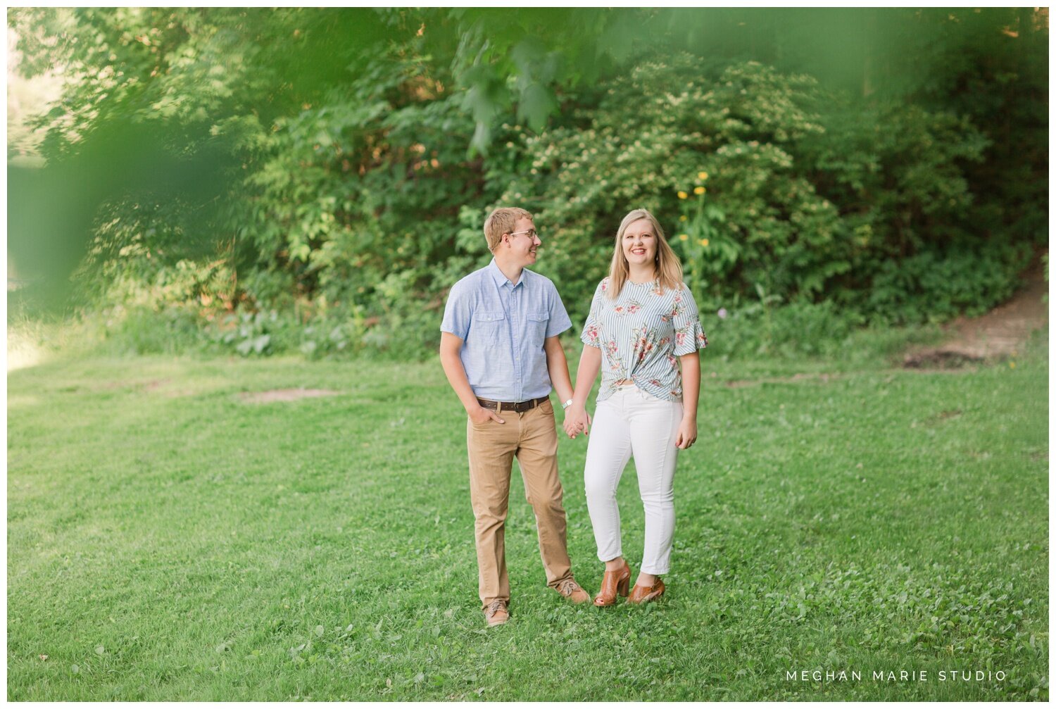 meghan marie studio wedding photographer ohio dayton columbus cincinnati people photog troy sidney fort loramie covered bridge rural outdoor glowy pond water nature_1504.jpg