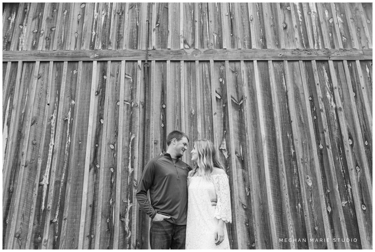 meghan marie studio wedding photographer ohio dayton columbus cincinnati people photog carriage hill metro park engagement outdoor rustic country barn german shepherd puppy dog_1650.jpg