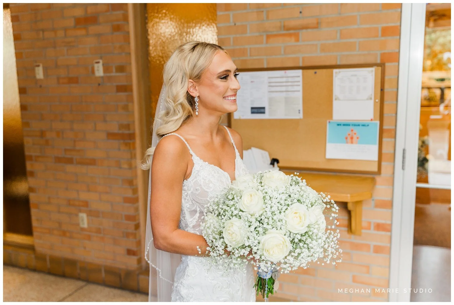 meghan marie studio wedding photographer ohio dayton columbus cincinnati people photog troy tipp city versailles black white modern candlight st michael st denis lnb events elegant white suit_6365.jpg