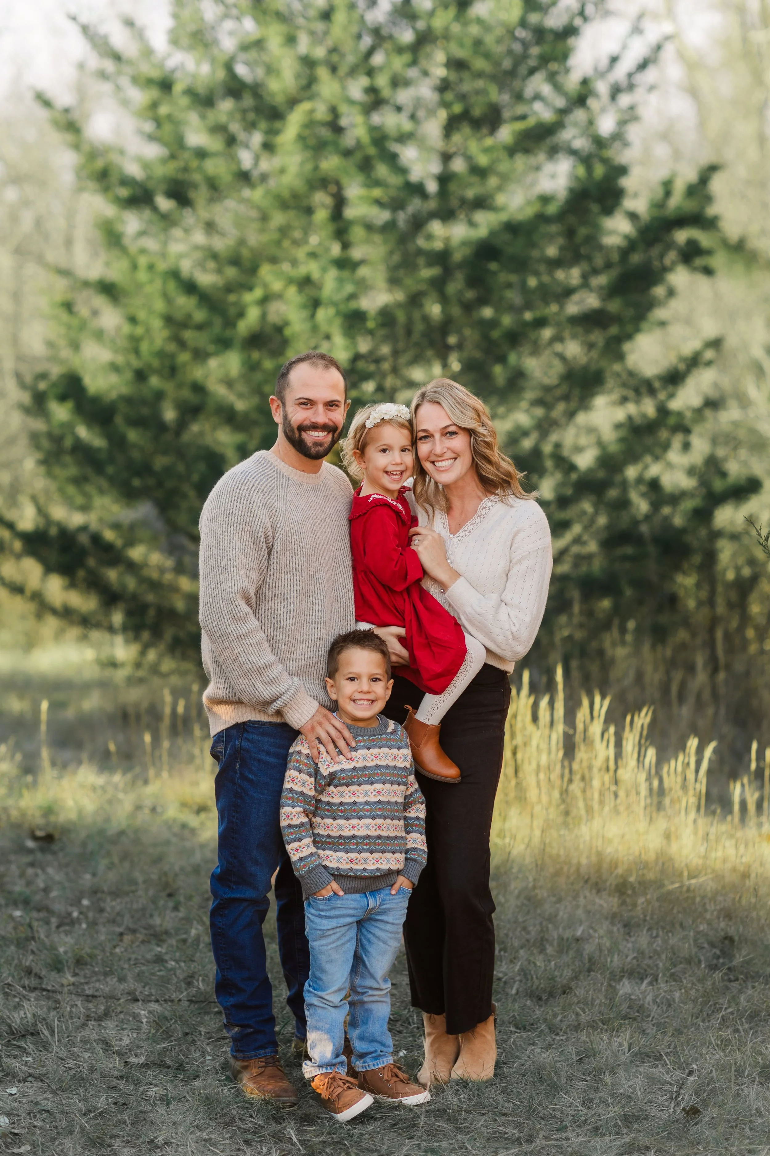holidayminis-driskellfamily-2025-MeghanMarieStudio-07.jpg