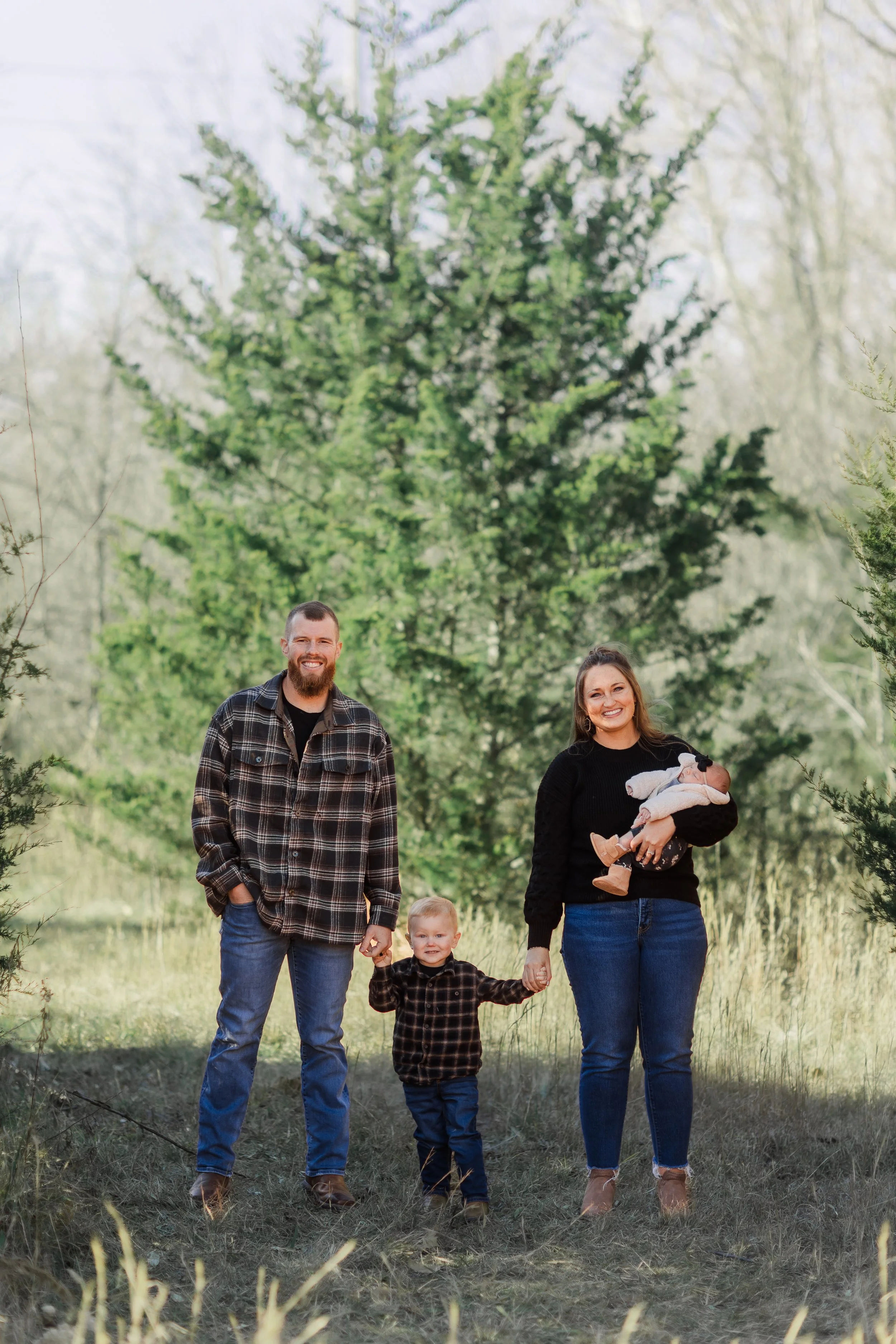 holidayminis-wirrigfamily-2025-MeghanMarieStudio-33.jpg