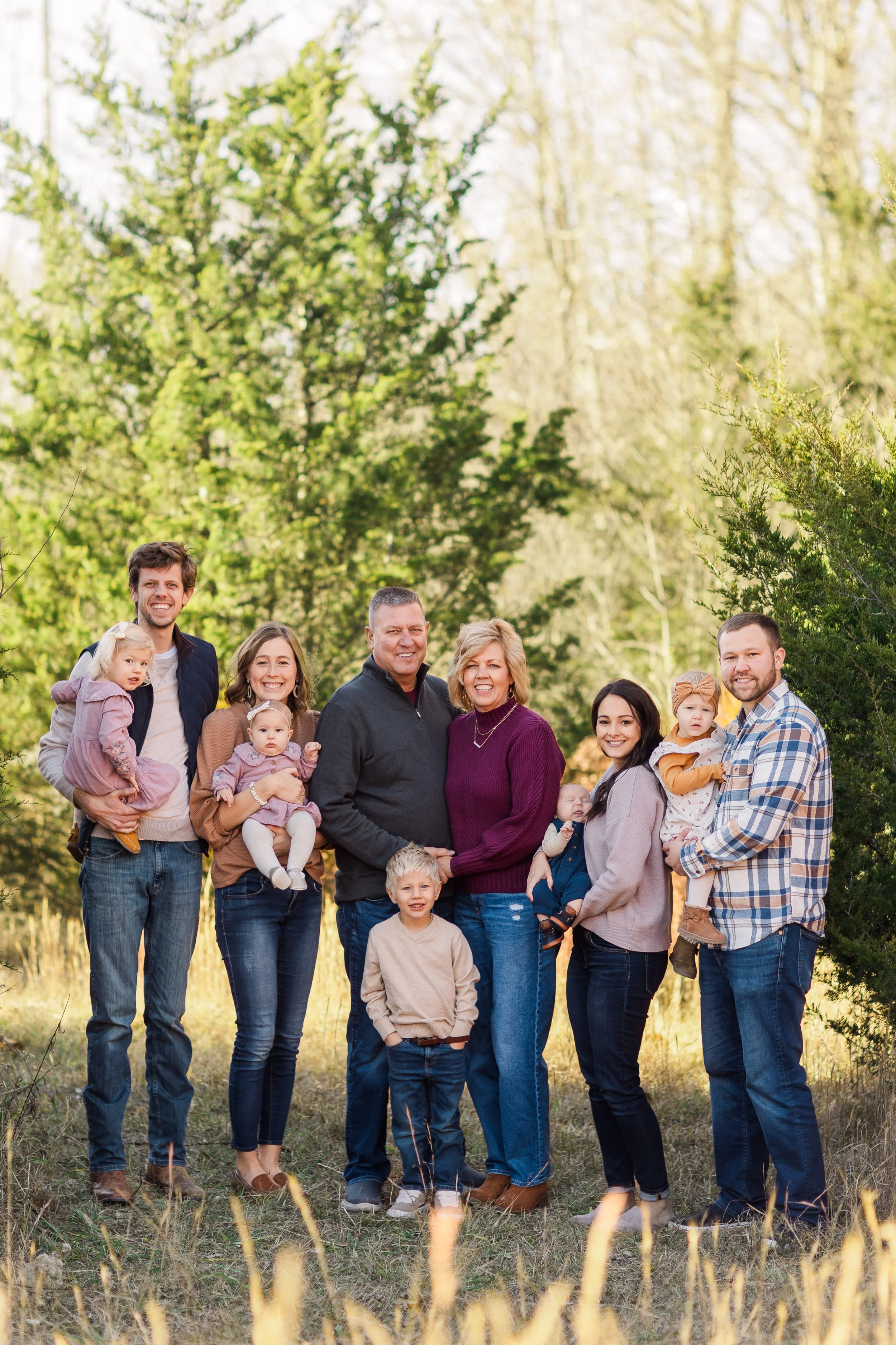 holidayminis-wuebkerfamily-2025-MeghanMarieStudio-02.jpg