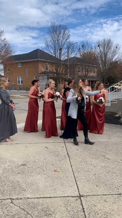 ohio-wedding-photographer-direction.gif