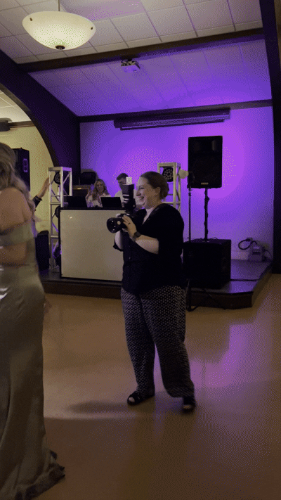ohio-wedding-photographers-dancing.gif