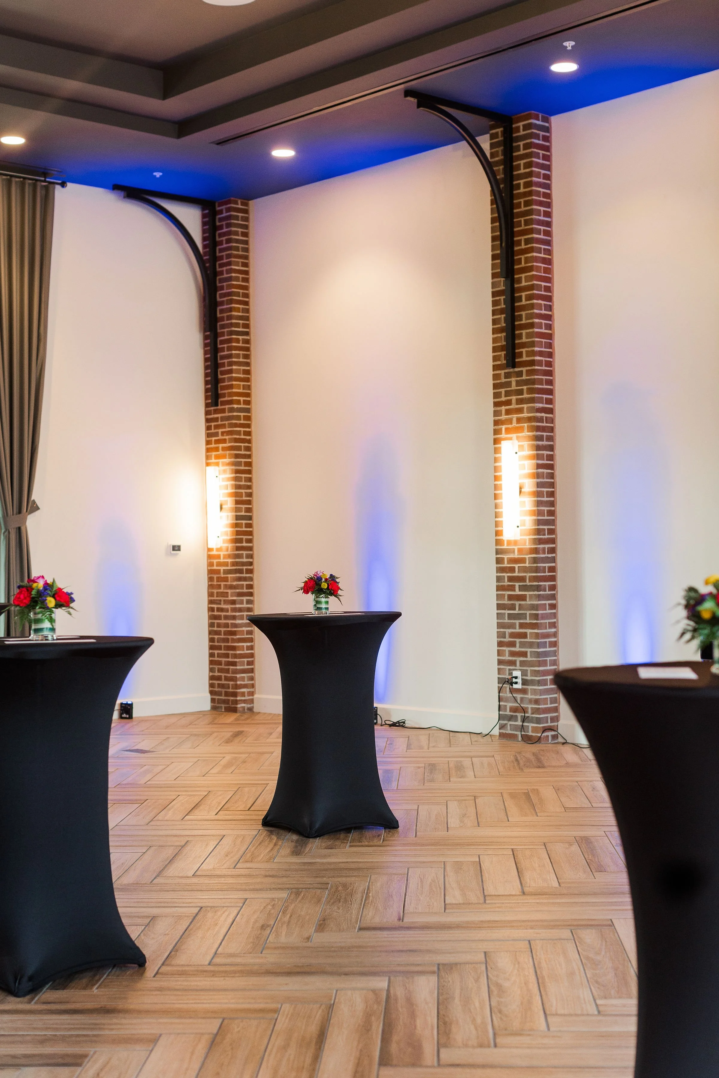 hotel-versailles-1819-room-event.jpg