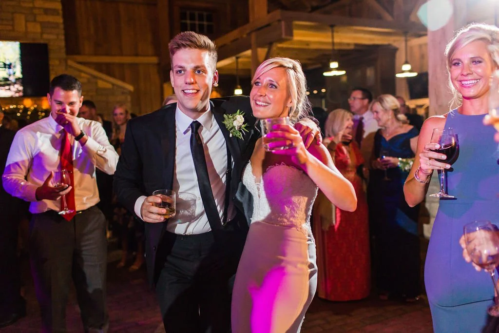 ohio-wedding-photographers-dance-floor-couple.jpg