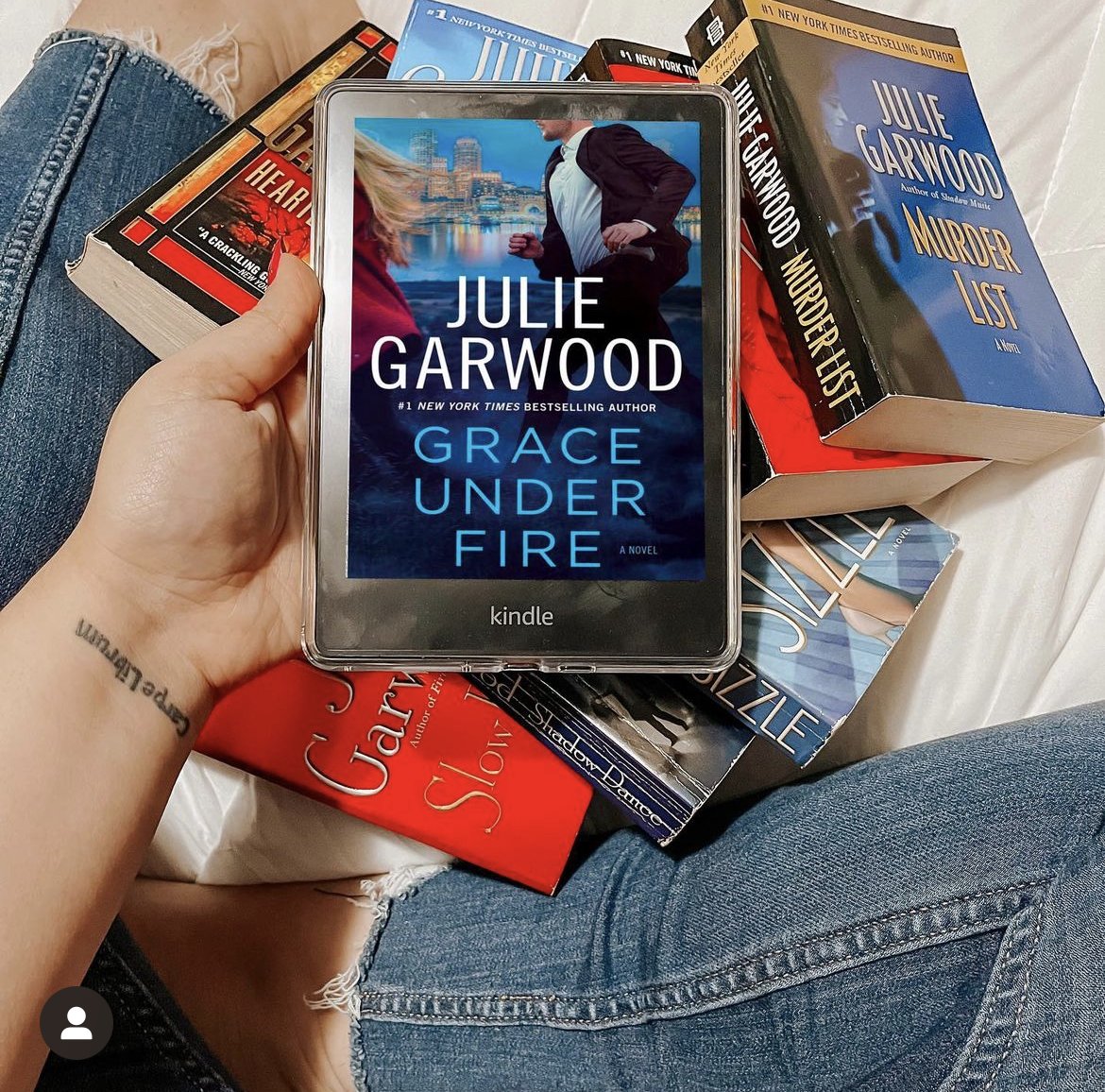 eARC Review: Grace Under Fire by Julie Garwood