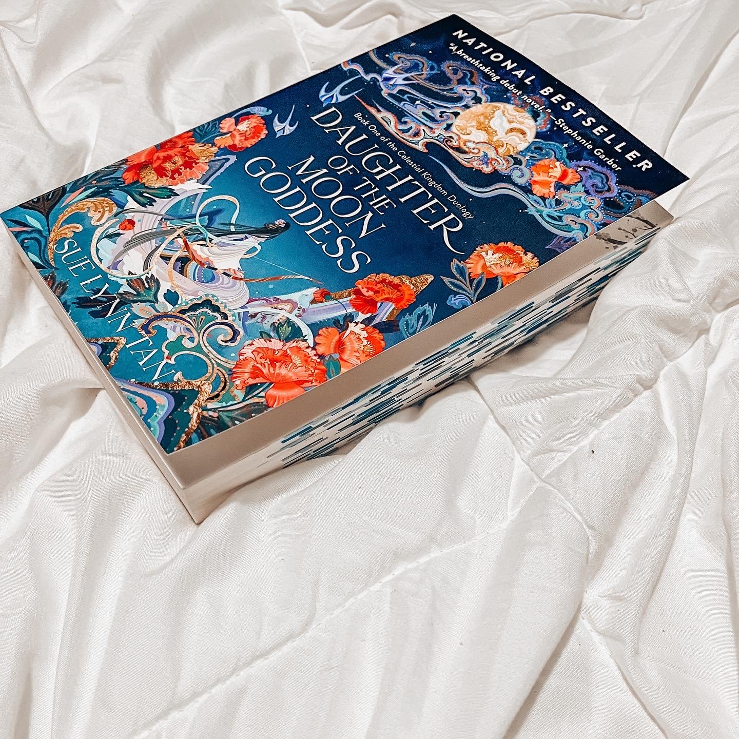 Review: Daughter of the Moon Goddess by Sue Lynn Tan