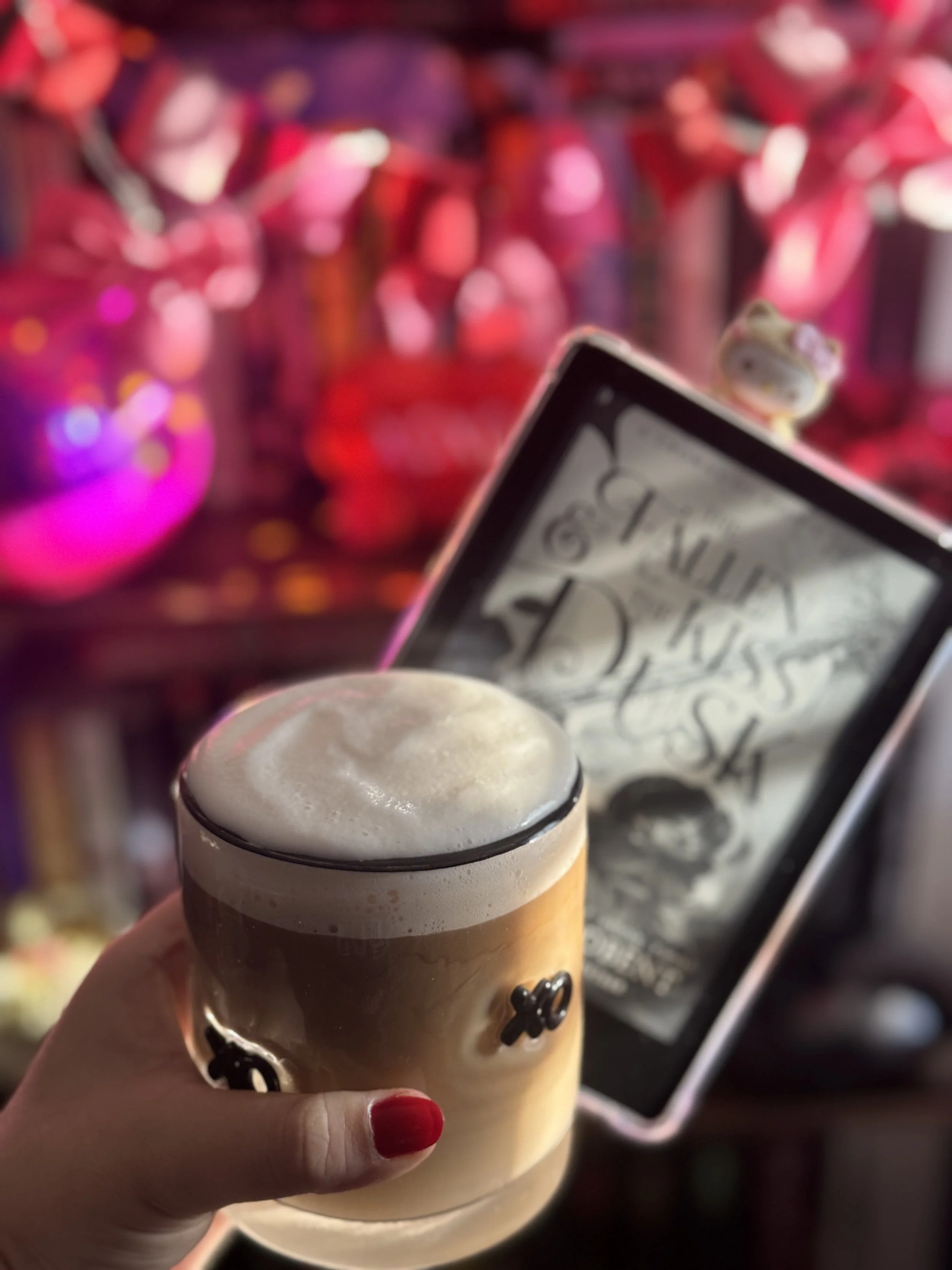 Review: The Fallen &amp; the Kiss of Dusk by Carissa Broadbent