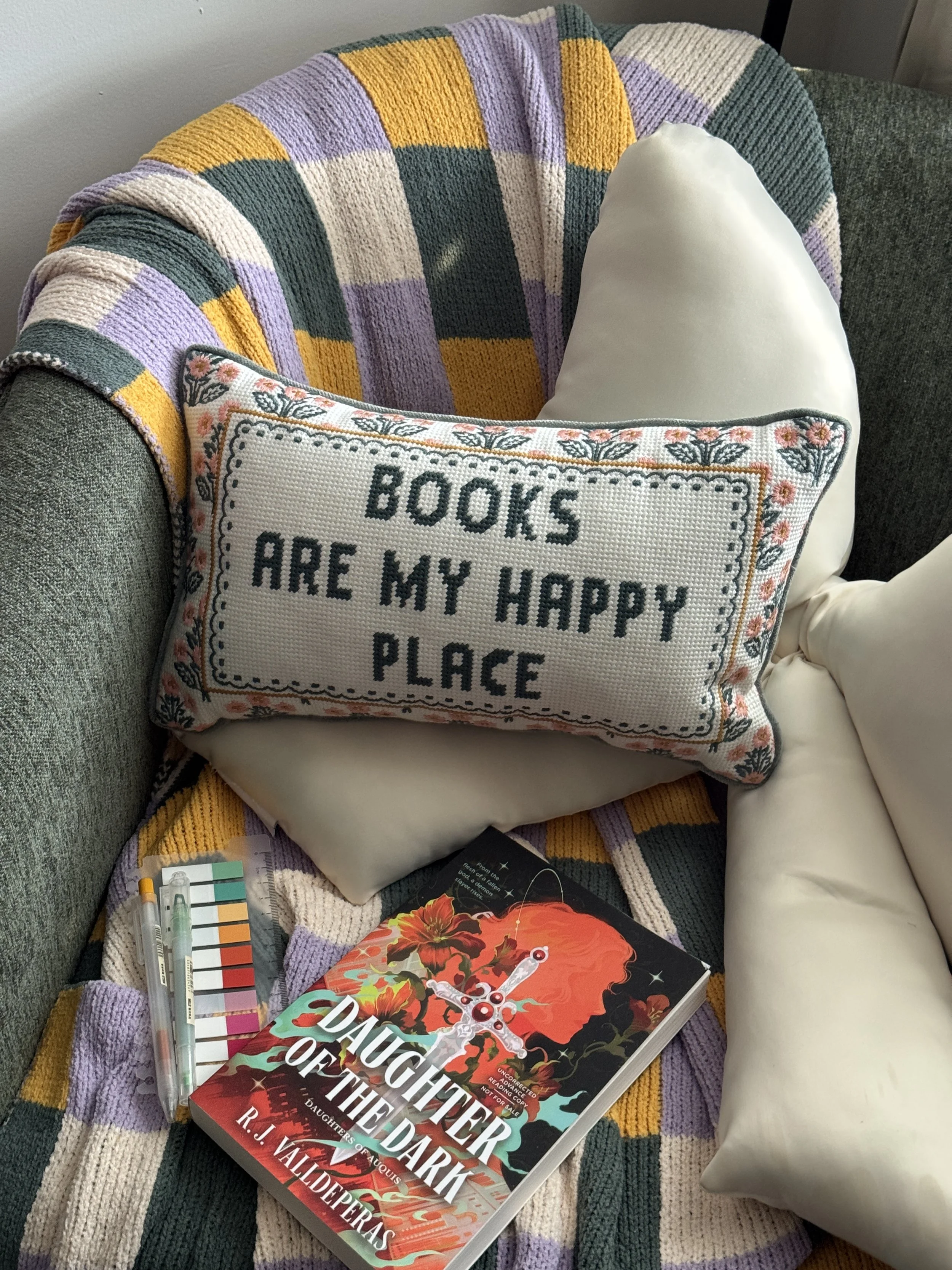 ARC Review: Daughter of the Dark by R.J. Valldeperas