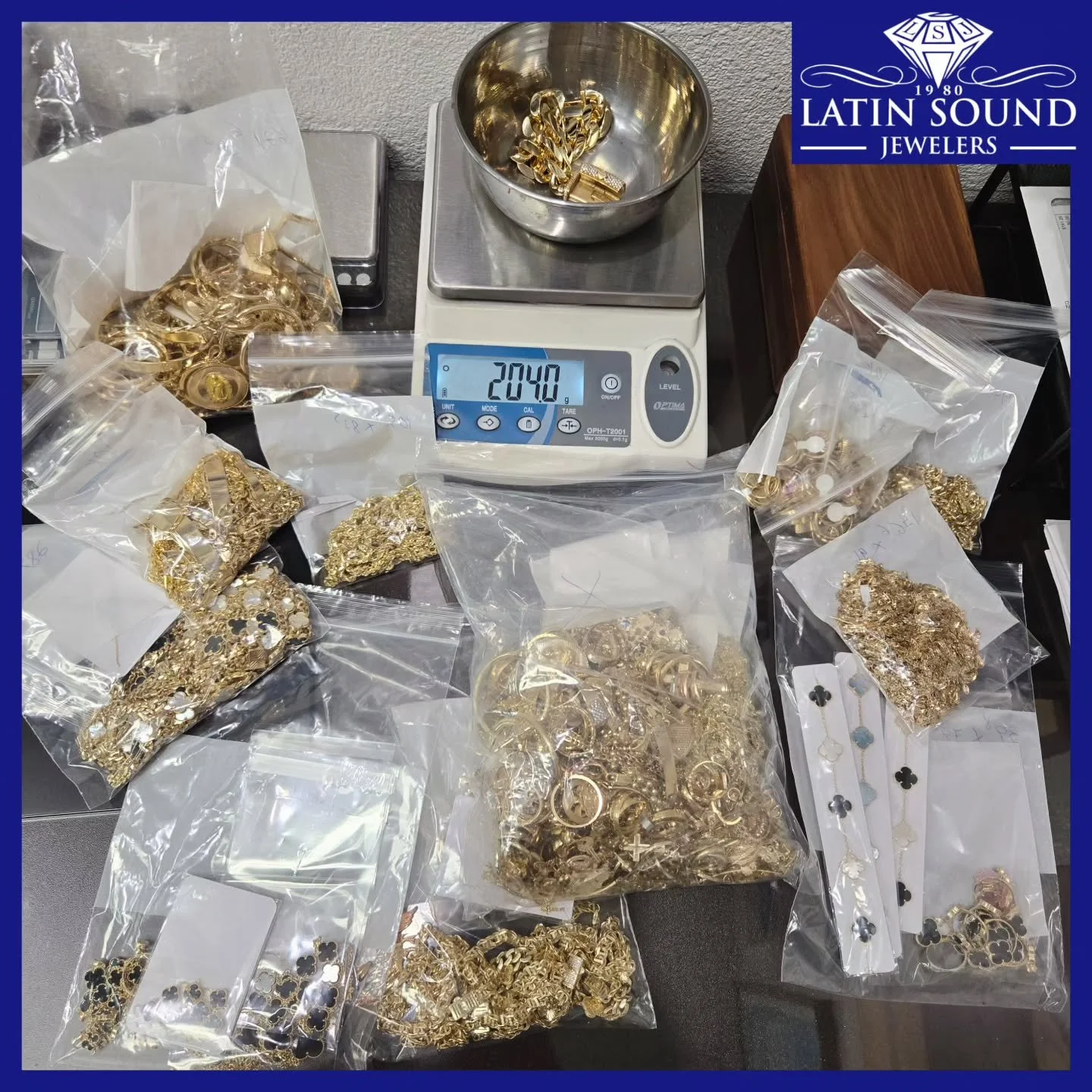 New merchandise has arrived! 
💎
Nueva mercanc&iacute;a ha llegado! 

#latinsoundjewelers